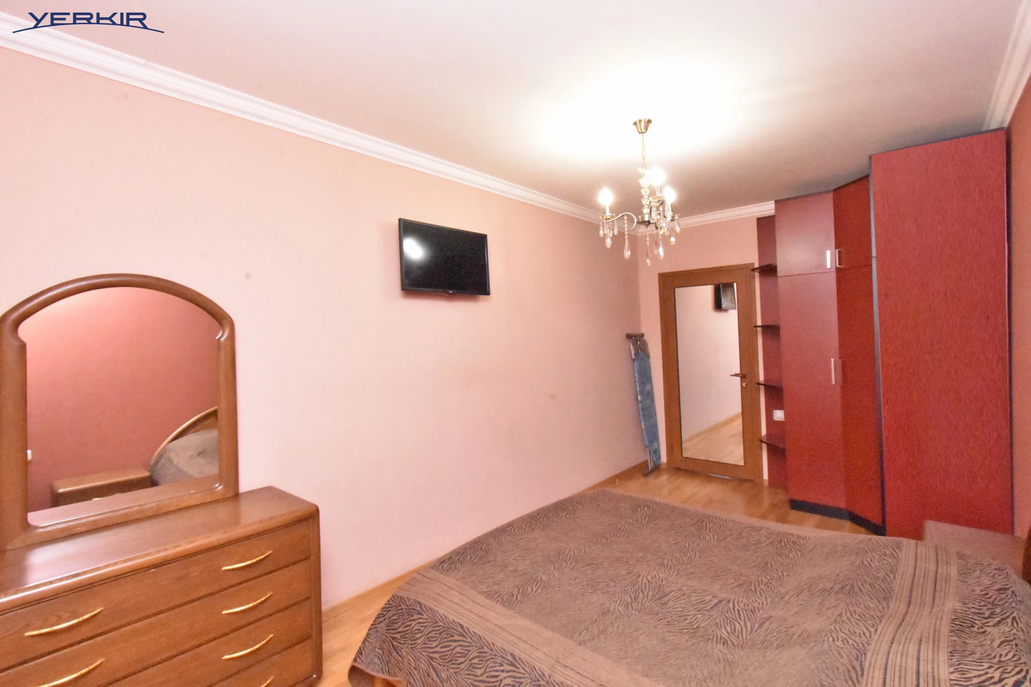 Квартиры Код 5+220703