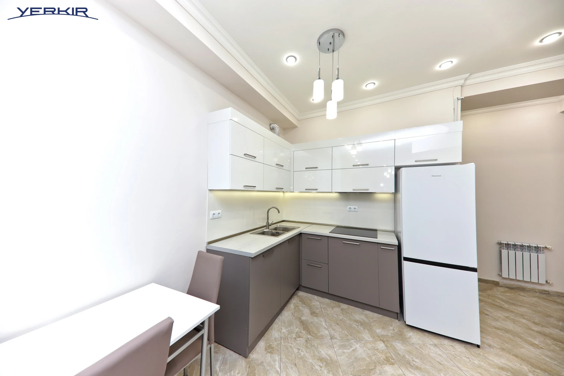 Apartments Code: 3+3253547