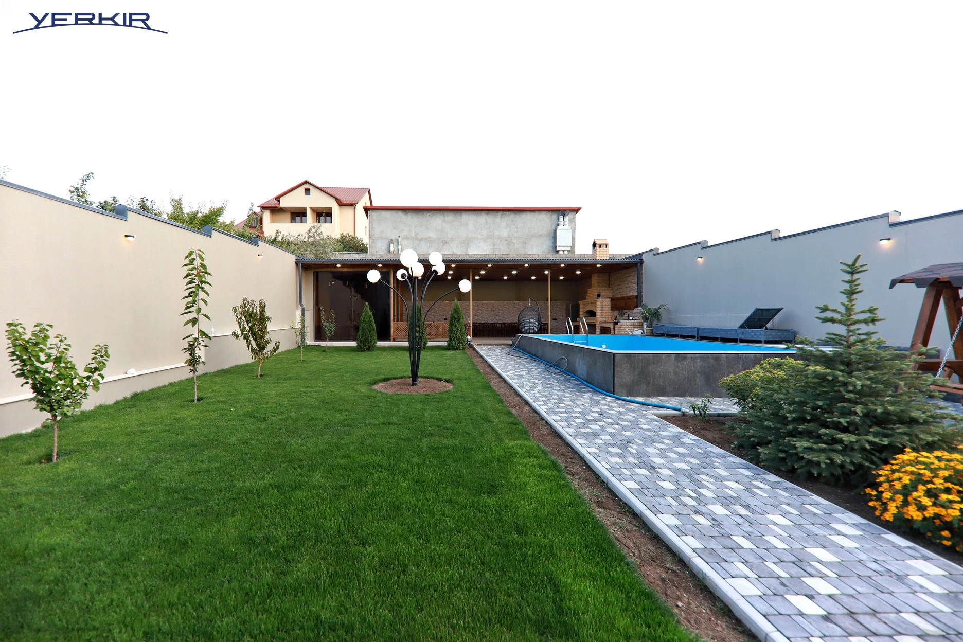 Houses Code: 3+513795