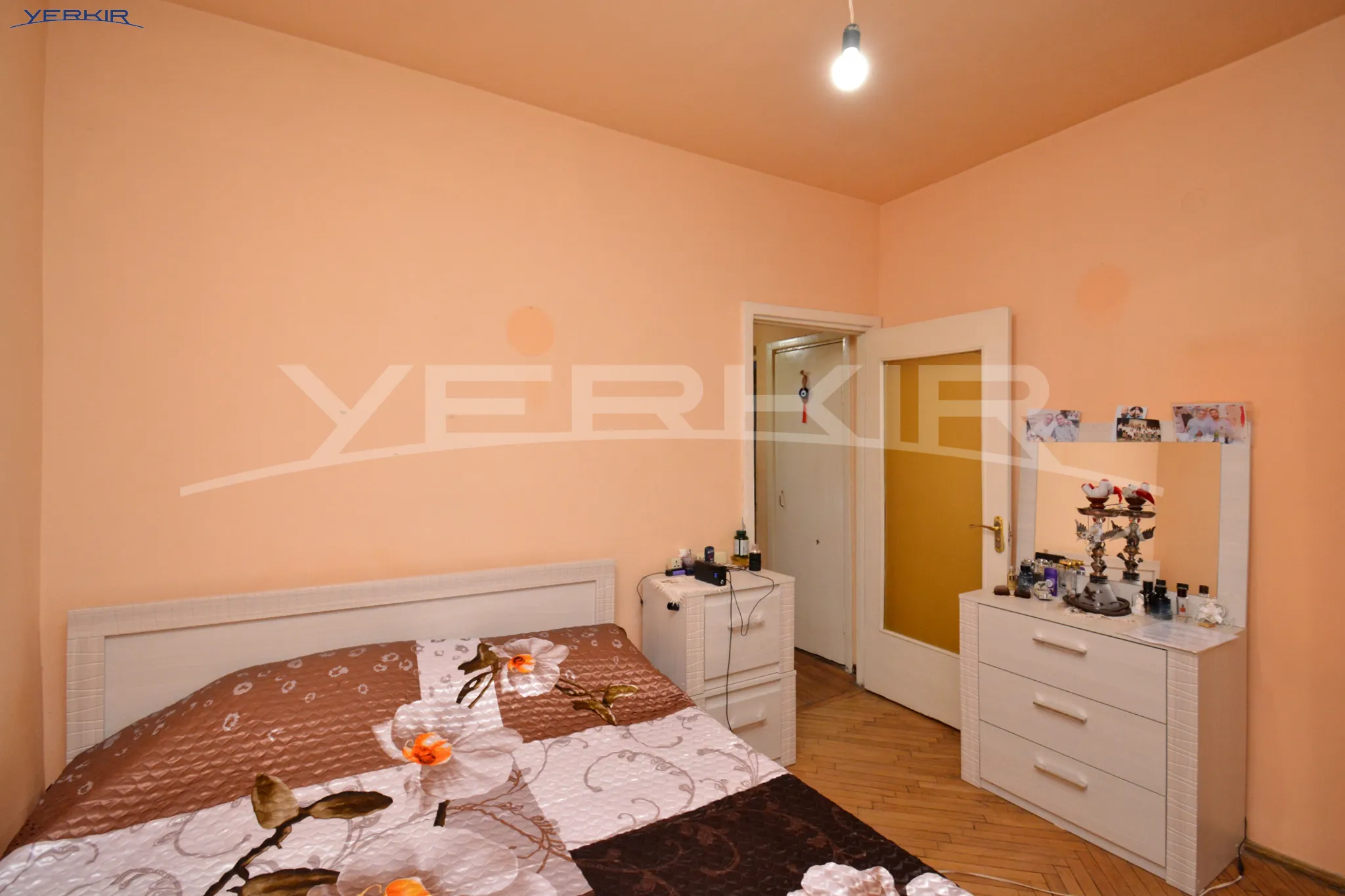 Բնակարաններ Կոդ` 9+3136637