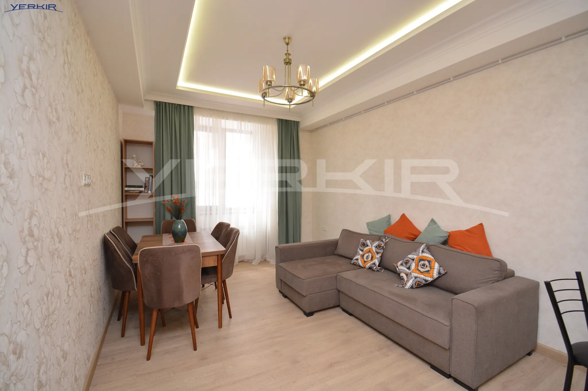 Apartments Code: 9+3227654