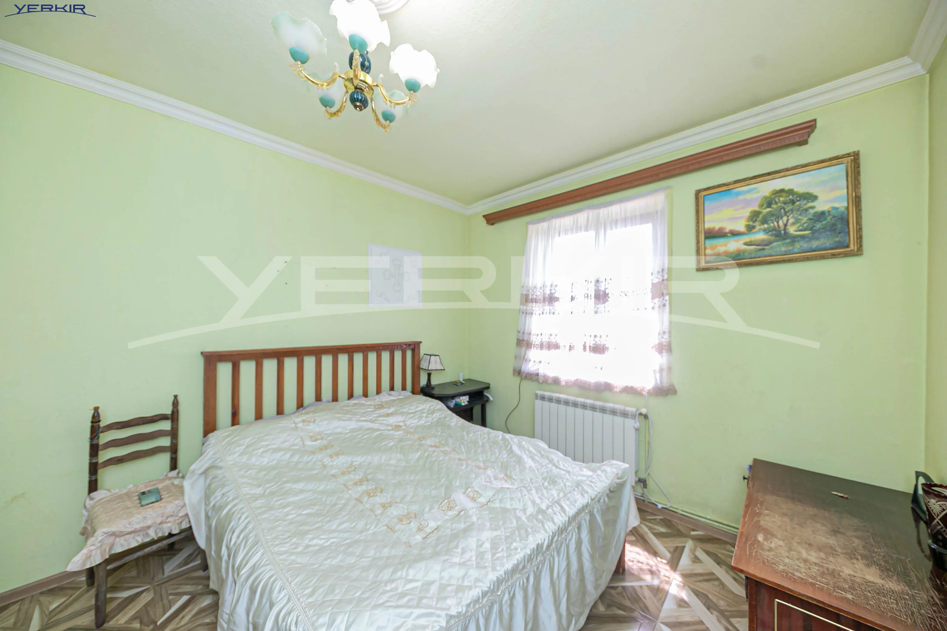 Apartments Code: 10+3240318