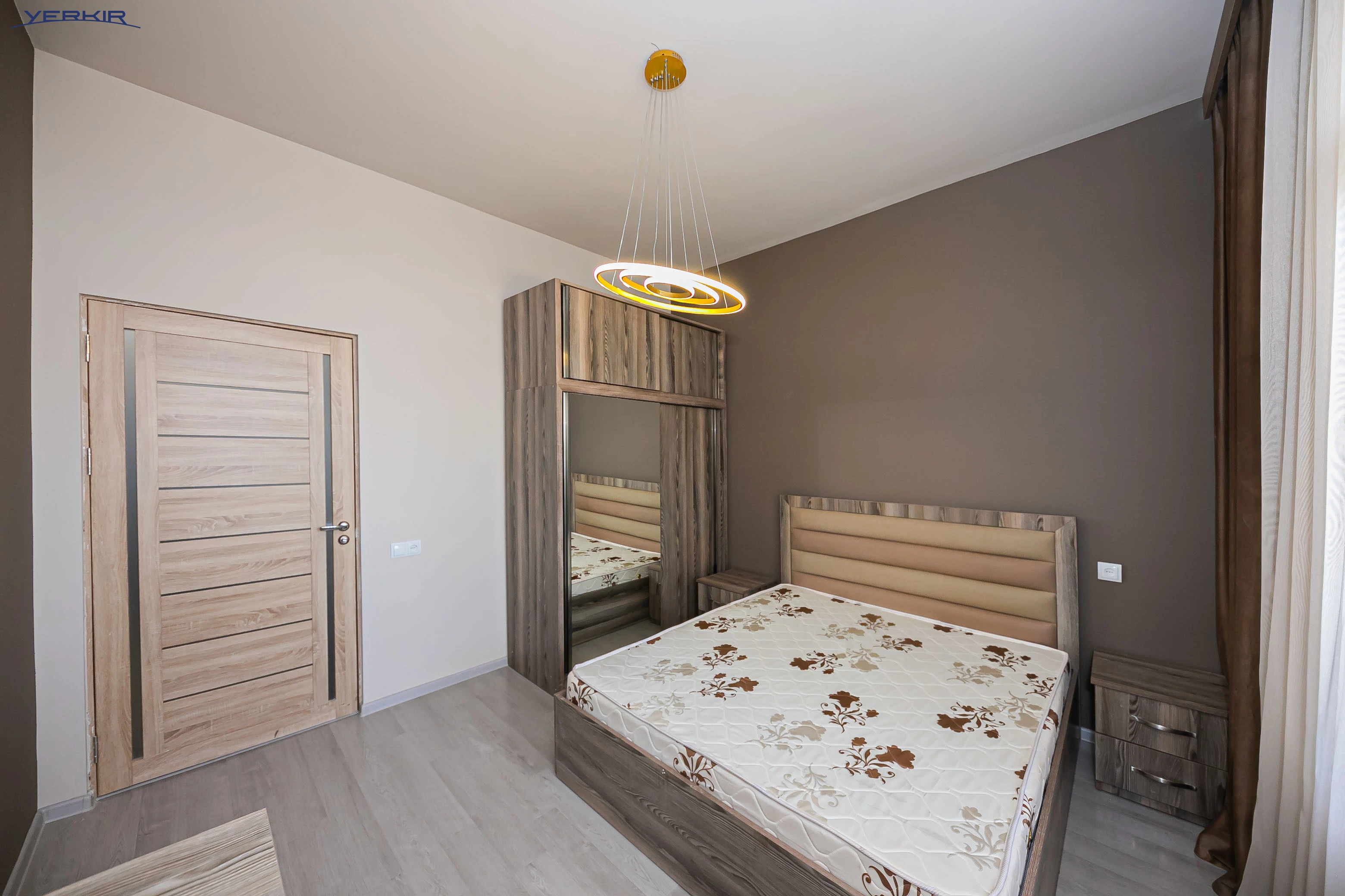 Apartments Code: 5+219762