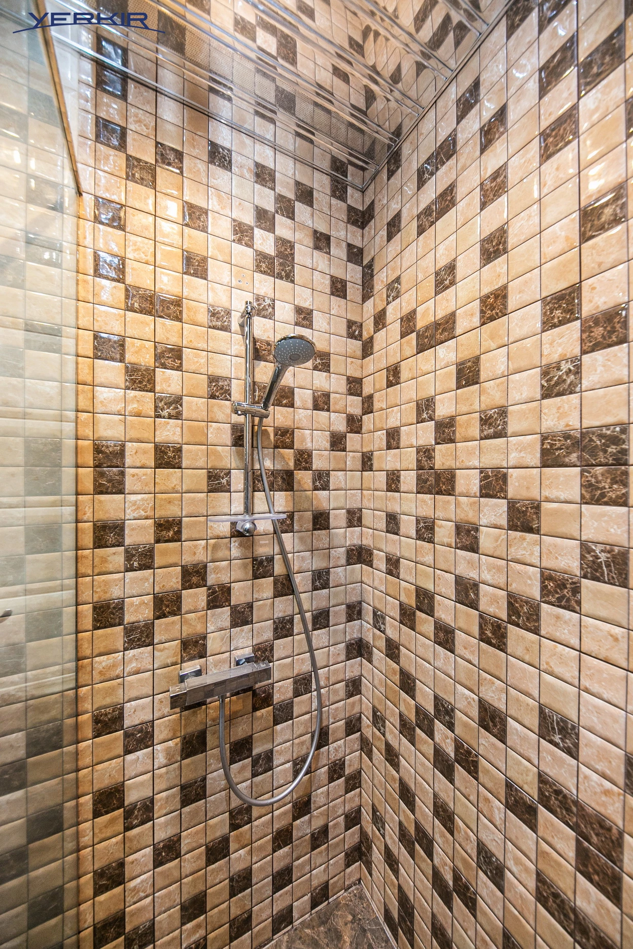 Квартиры Код 5+217916