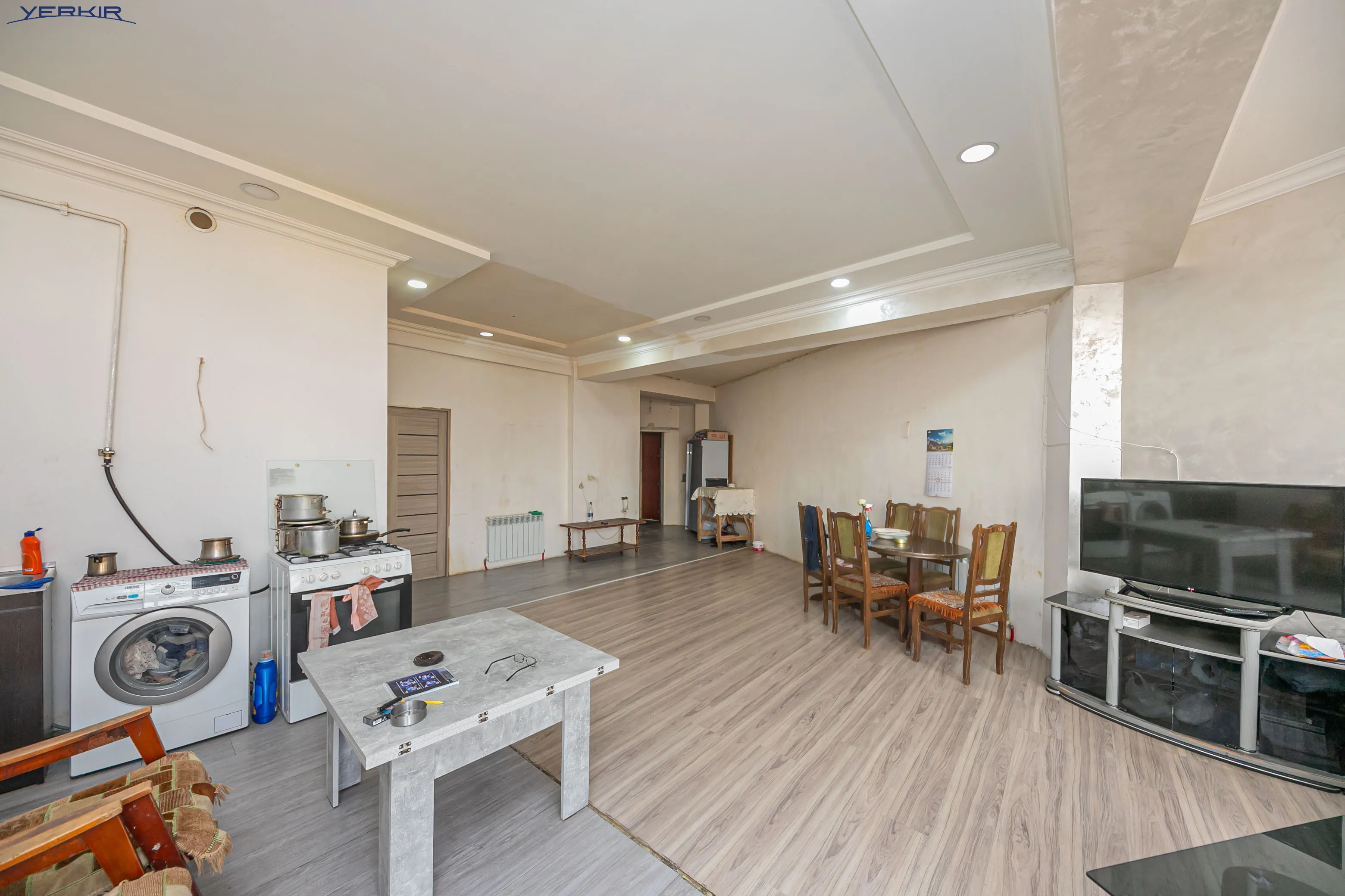 Բնակարաններ Կոդ` 9+4566064