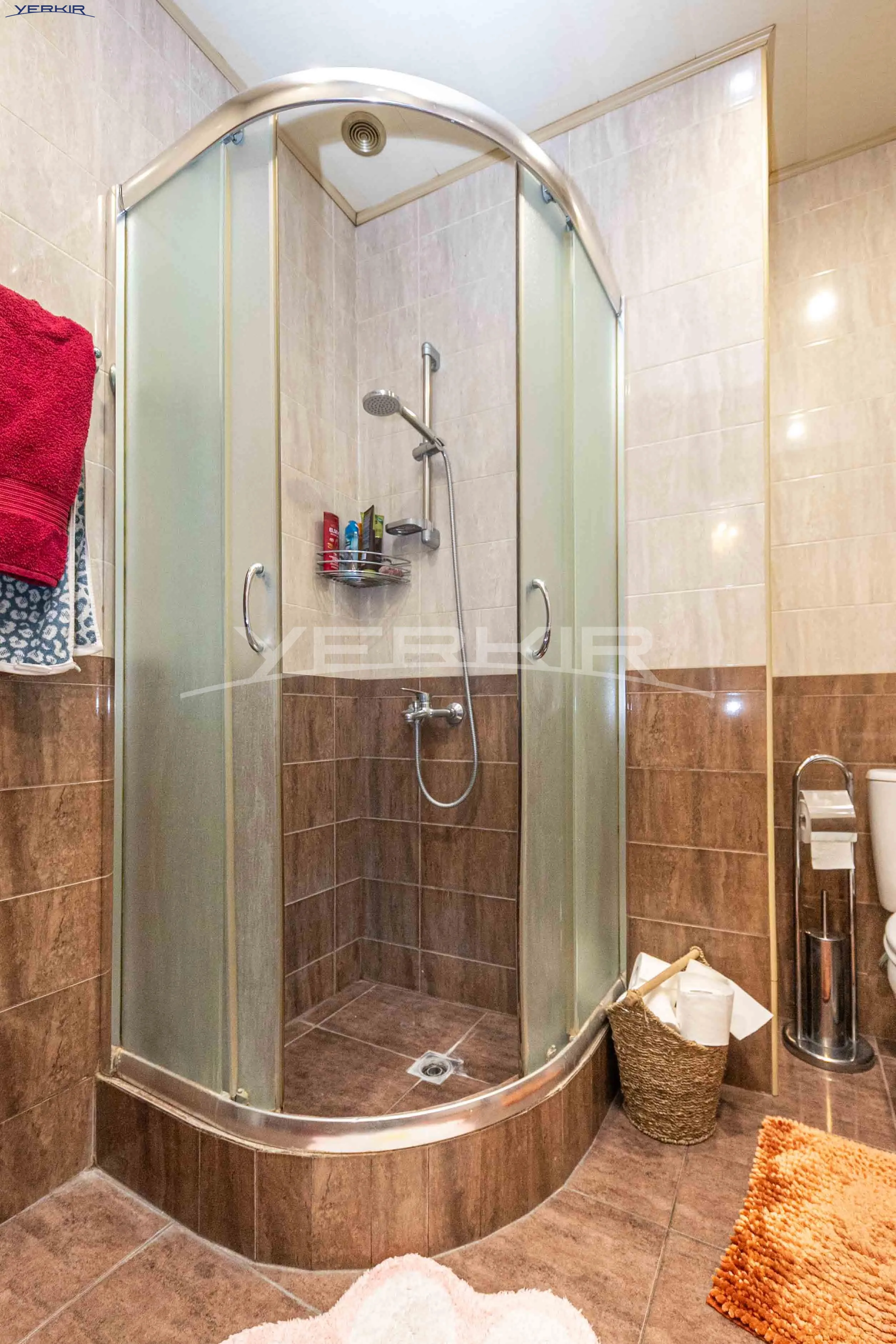Apartments Code: 10+2988960