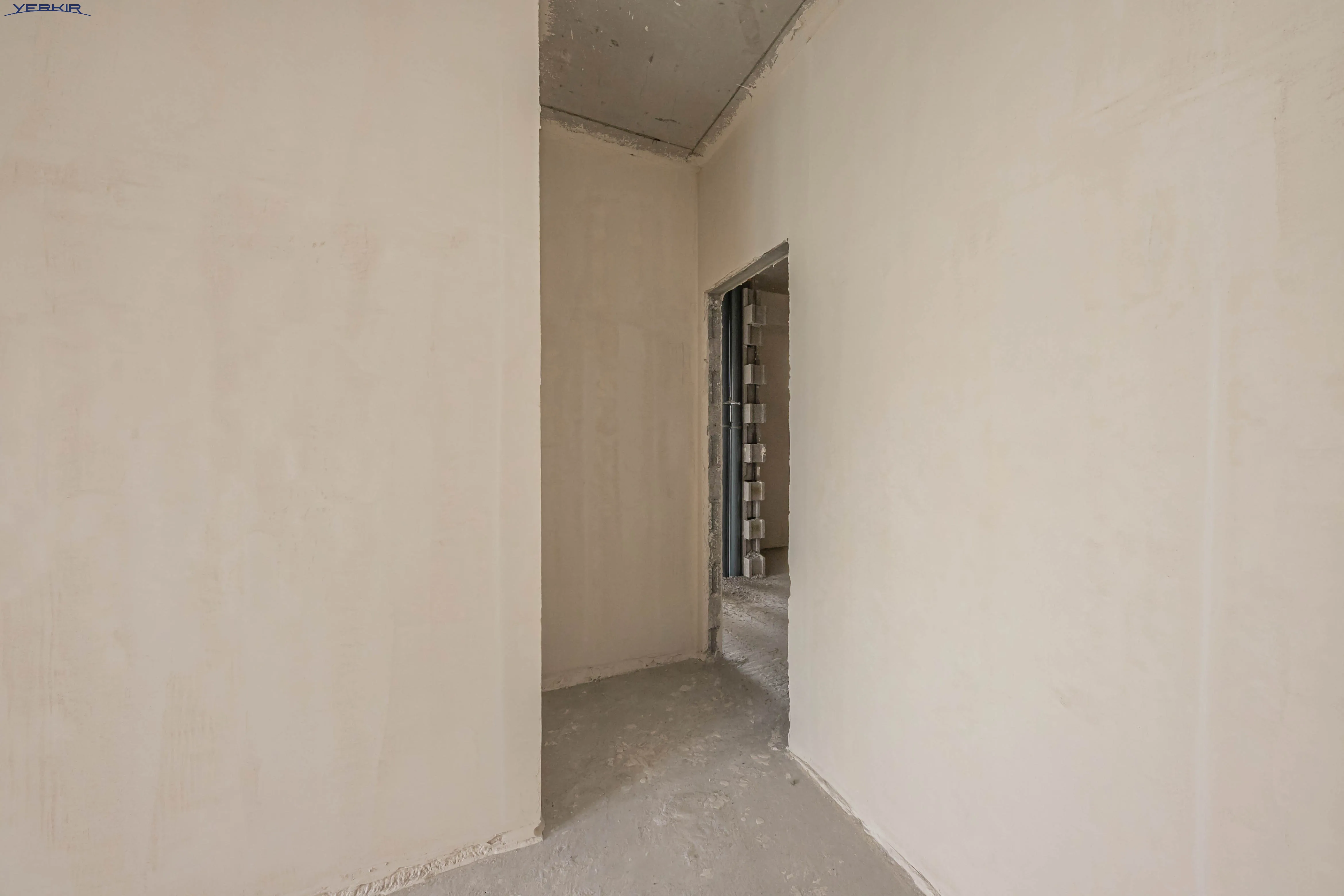 Apartments Code: 9+3545691