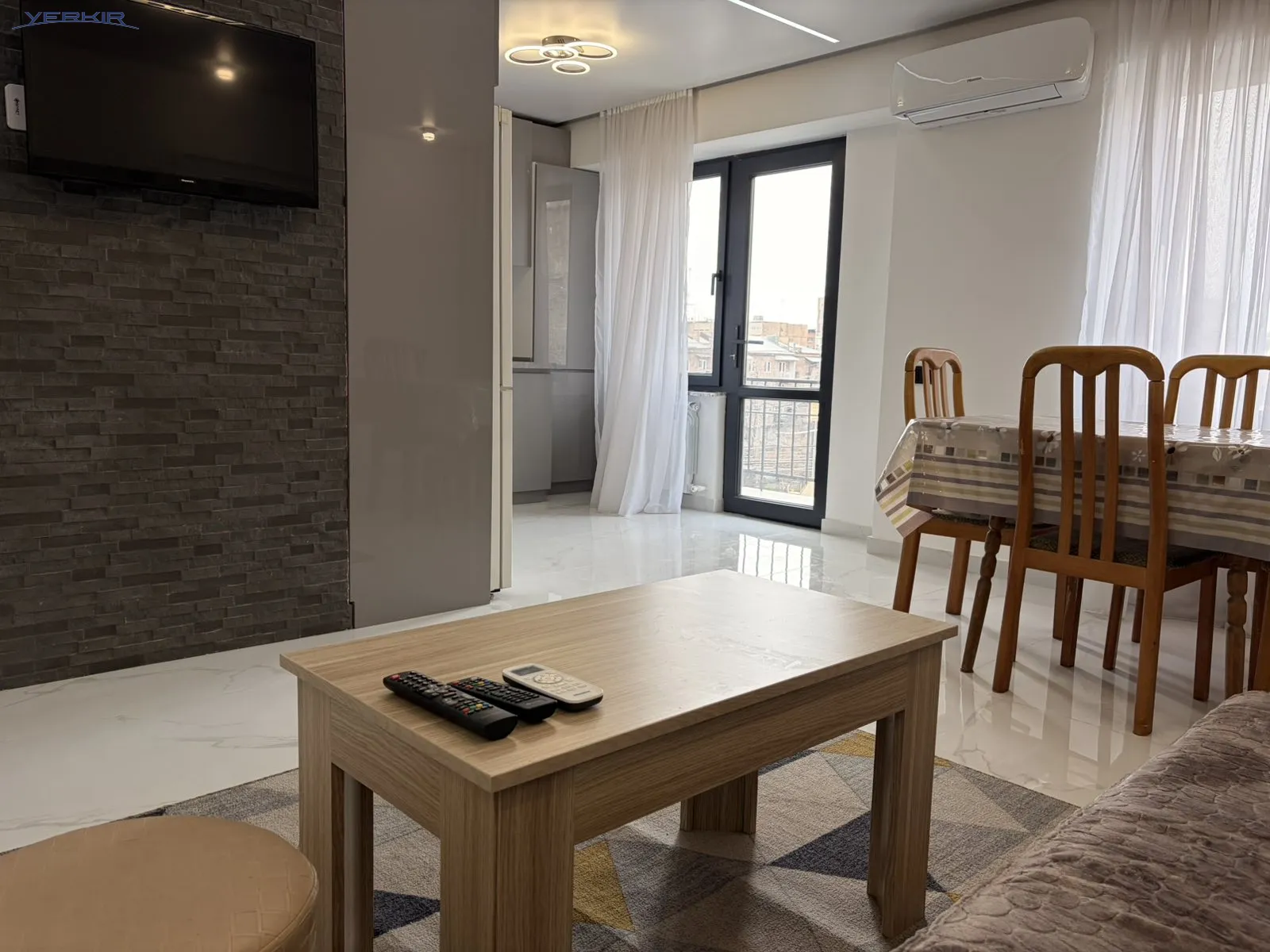 Квартиры Код 9+3844031