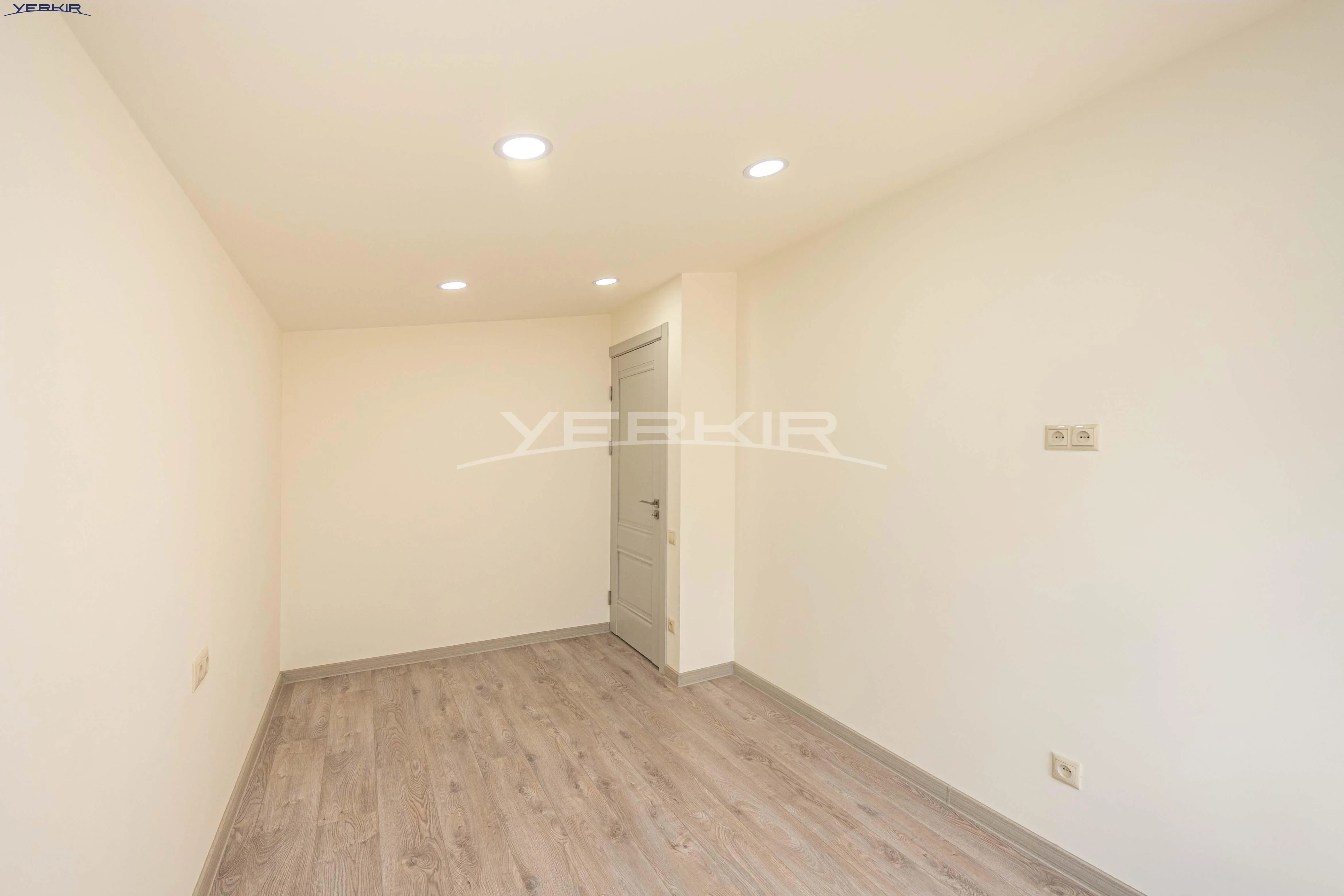 Բնակարաններ Կոդ` 10+4978299