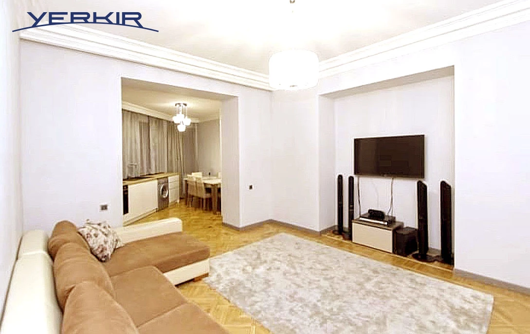 Բնակարաններ Կոդ` 5+305168