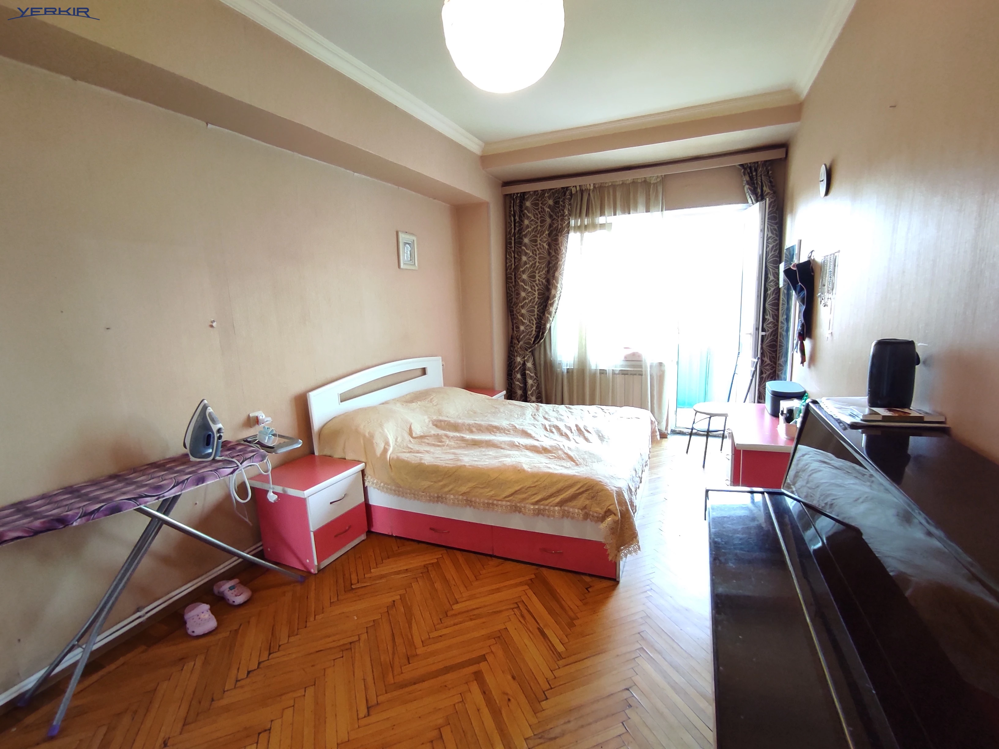 Apartments Code: 5+213348