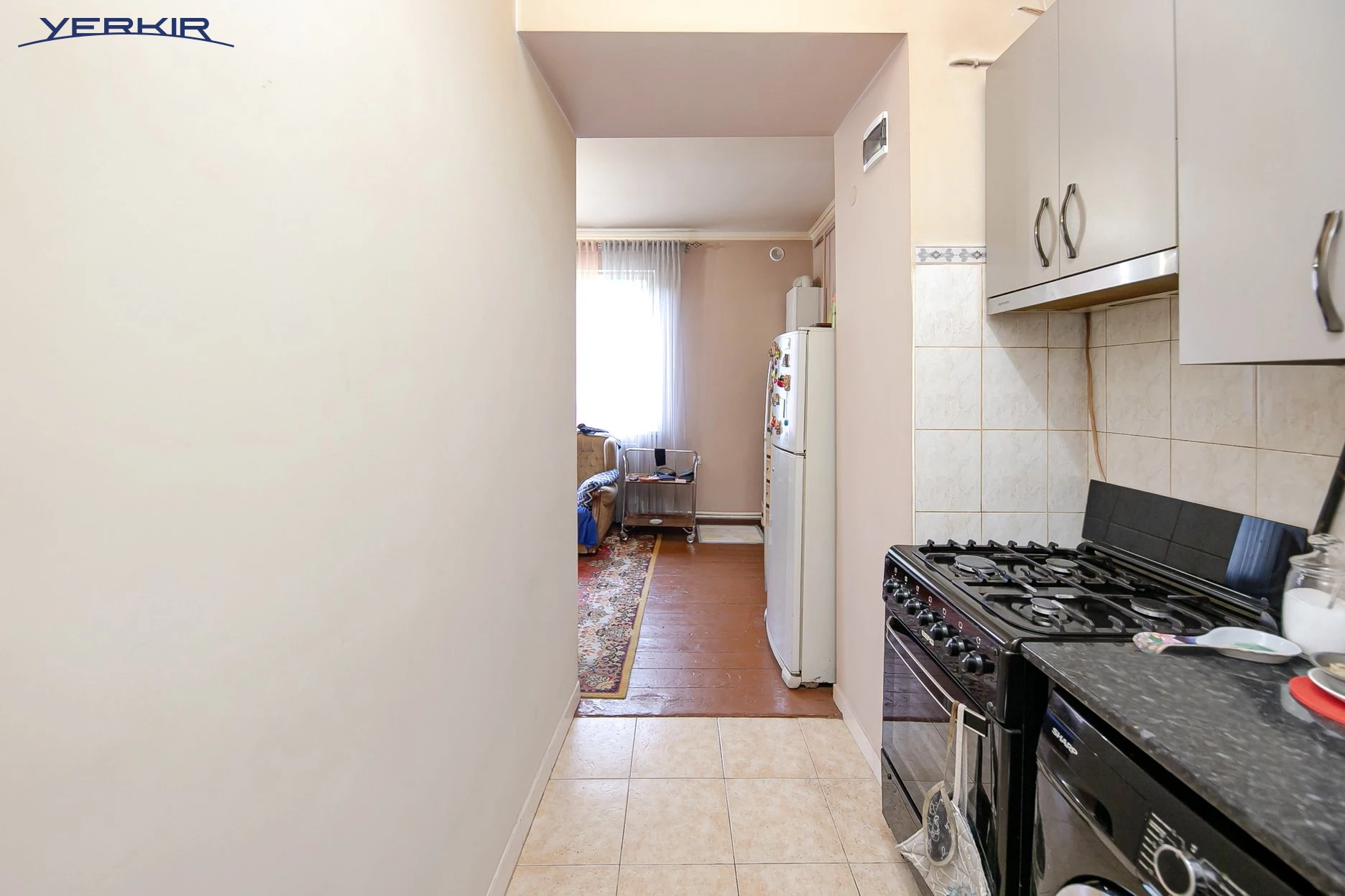 Houses Code: 7+518112