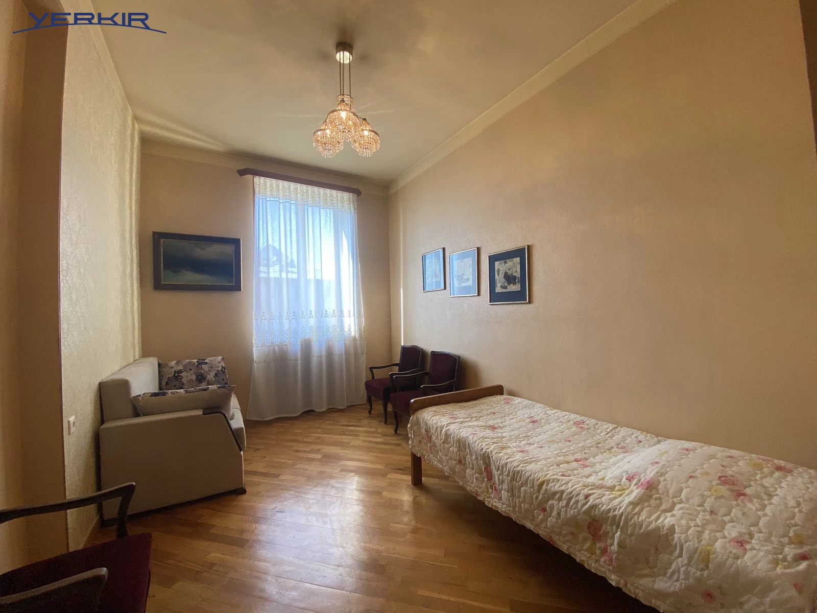 Apartments Code: 5+315379