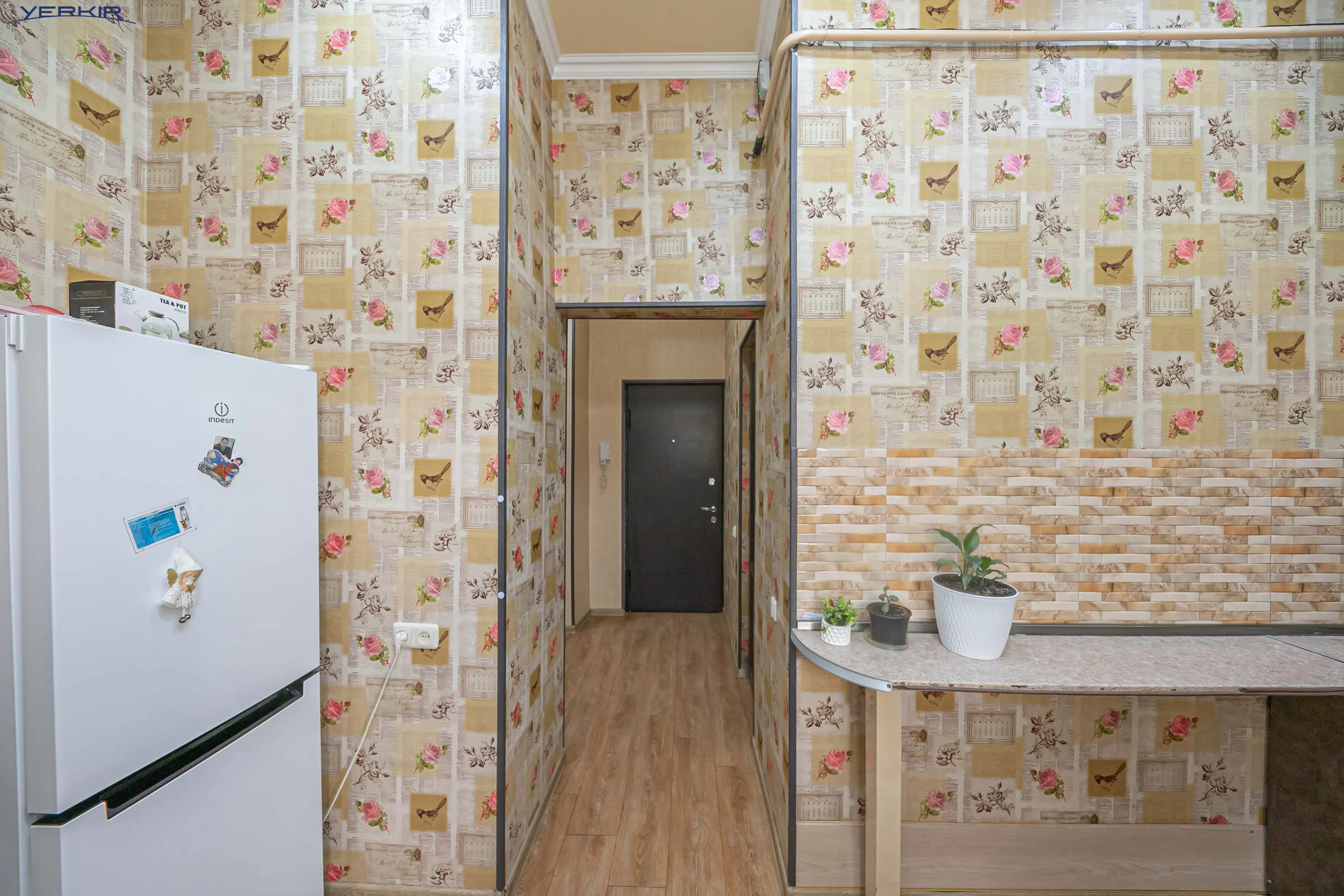 Բնակարաններ Կոդ` 9+1367519