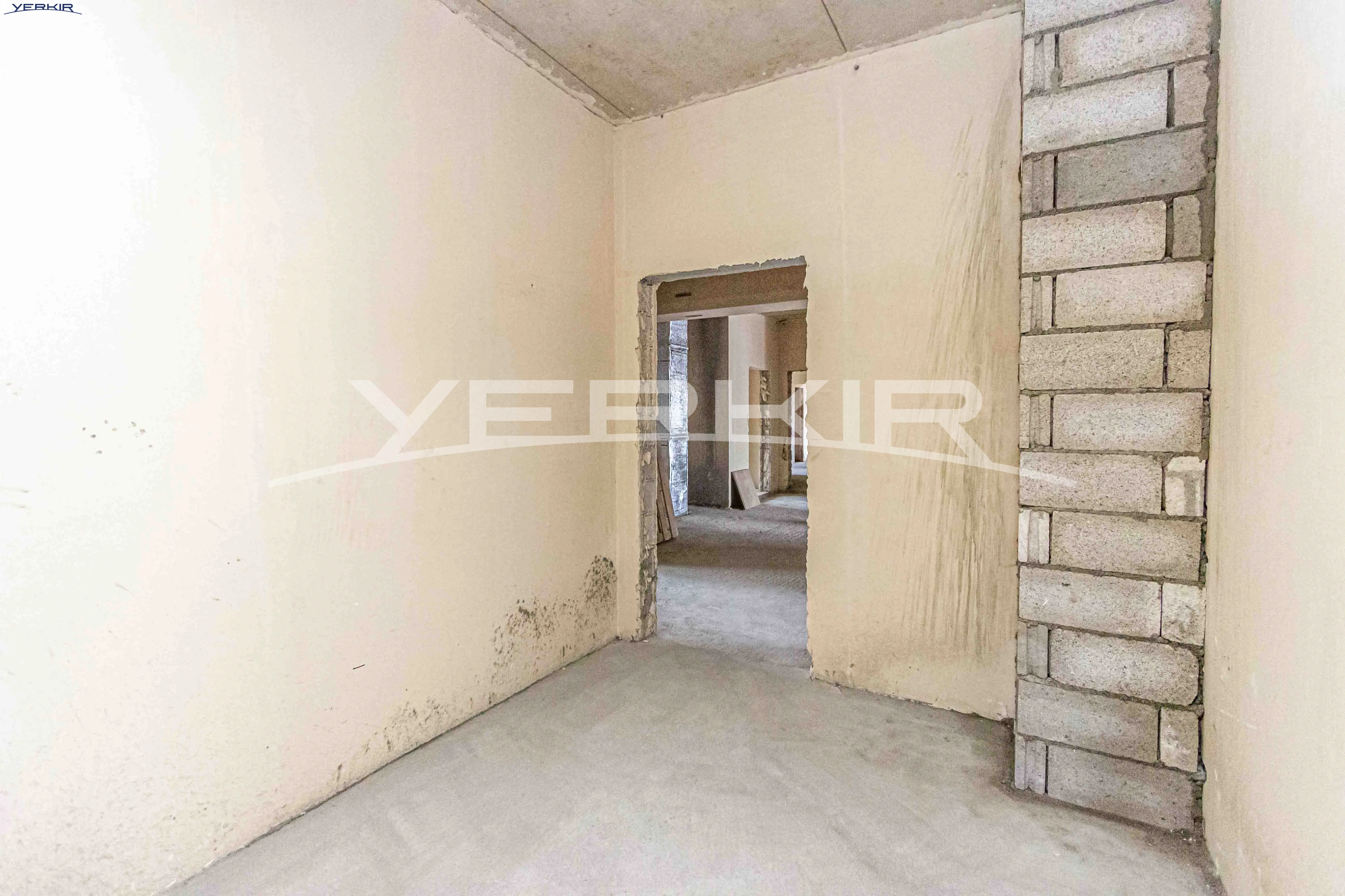 Բնակարաններ Կոդ` 2+3851073