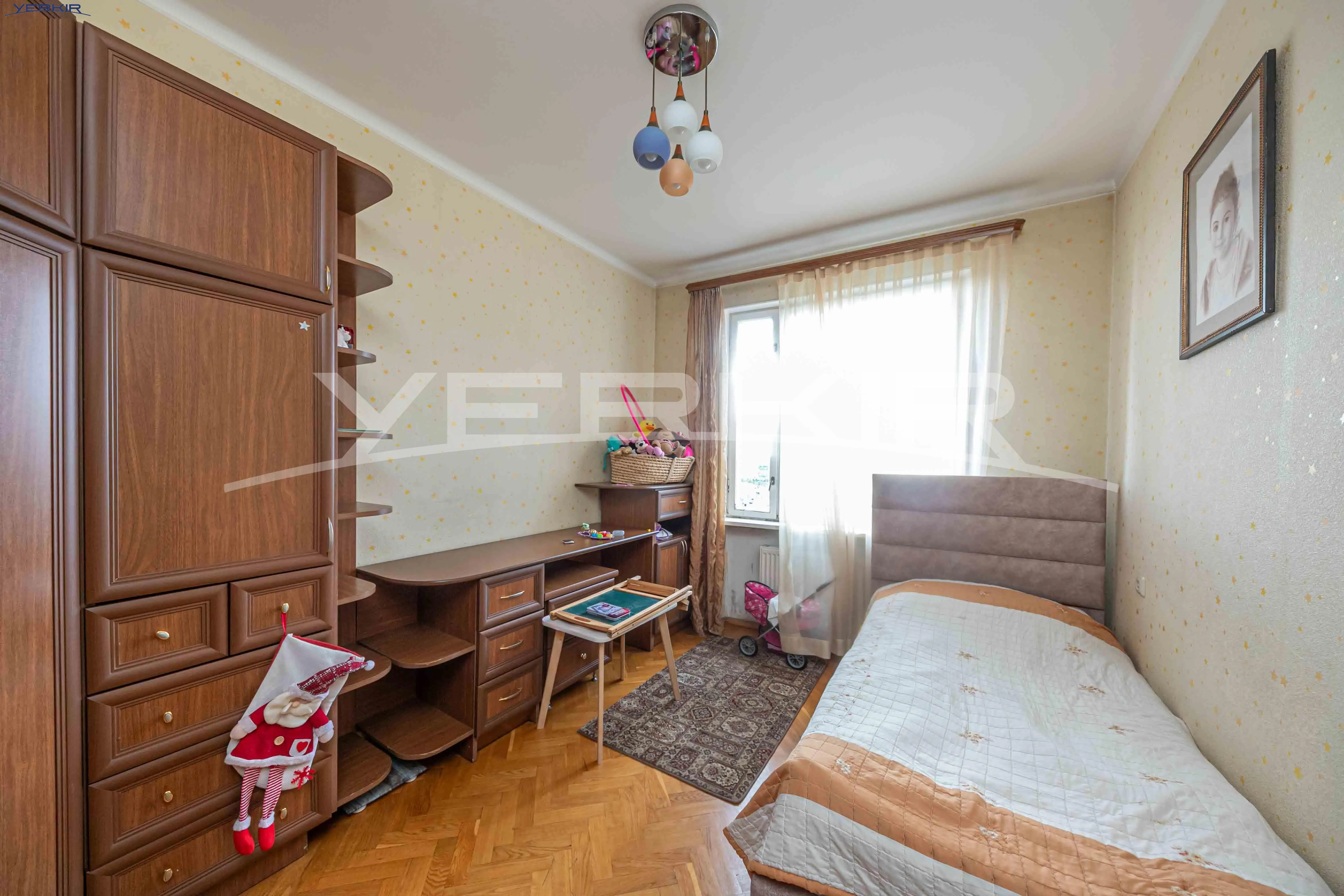 Apartments Code: 10+3472639