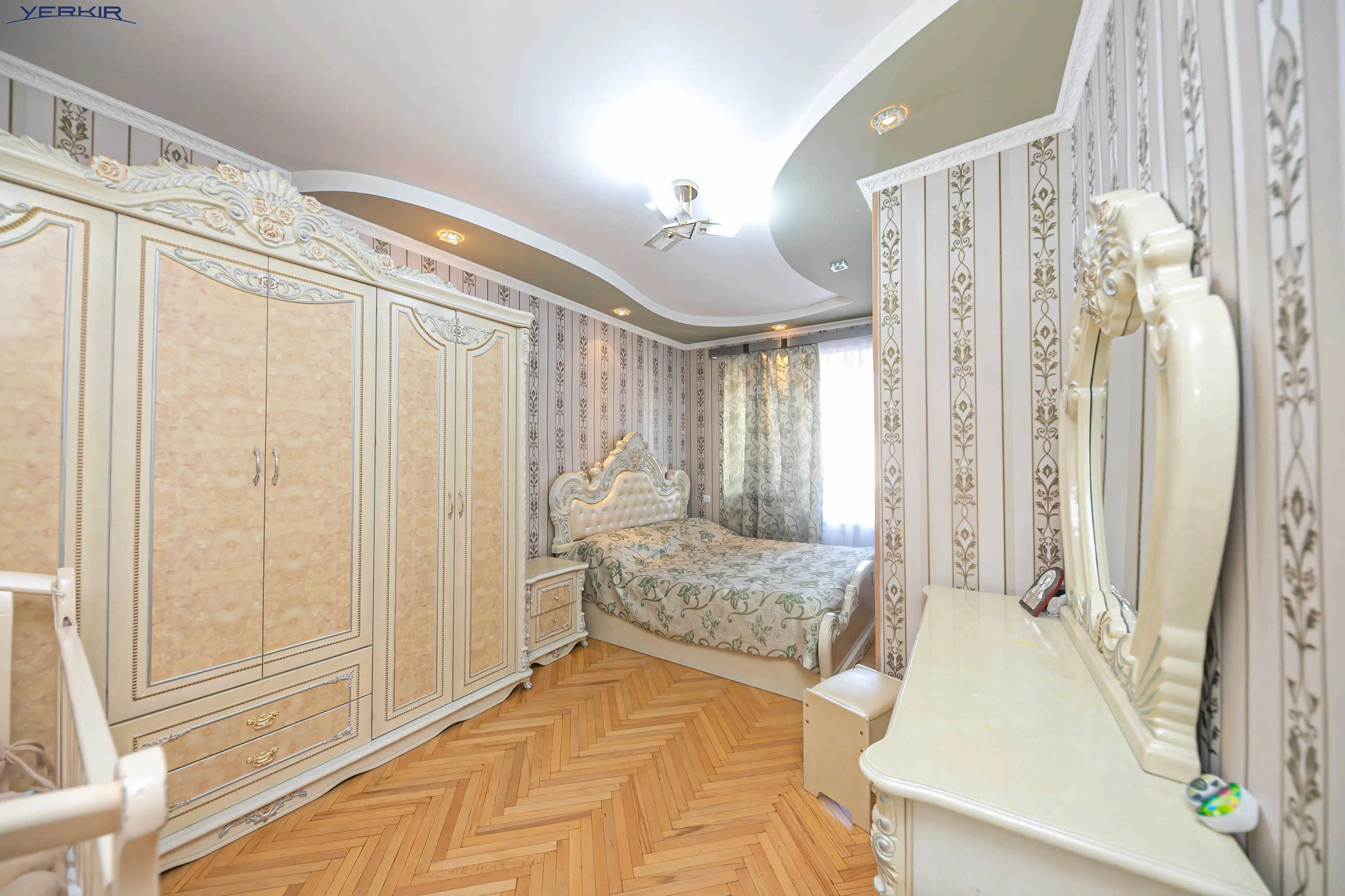 Apartments Code: 1+3953542