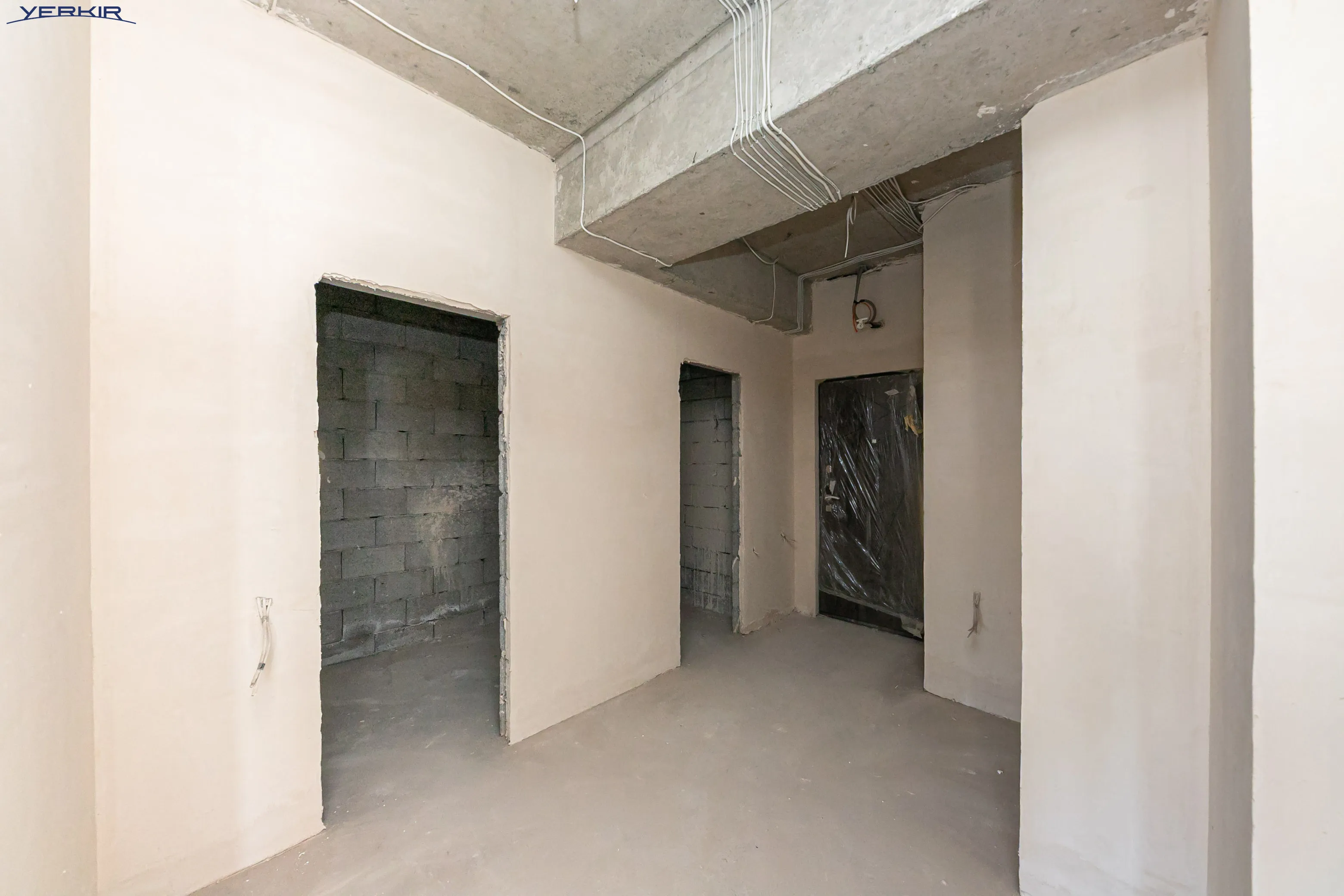 Apartments Code: 9+3515972