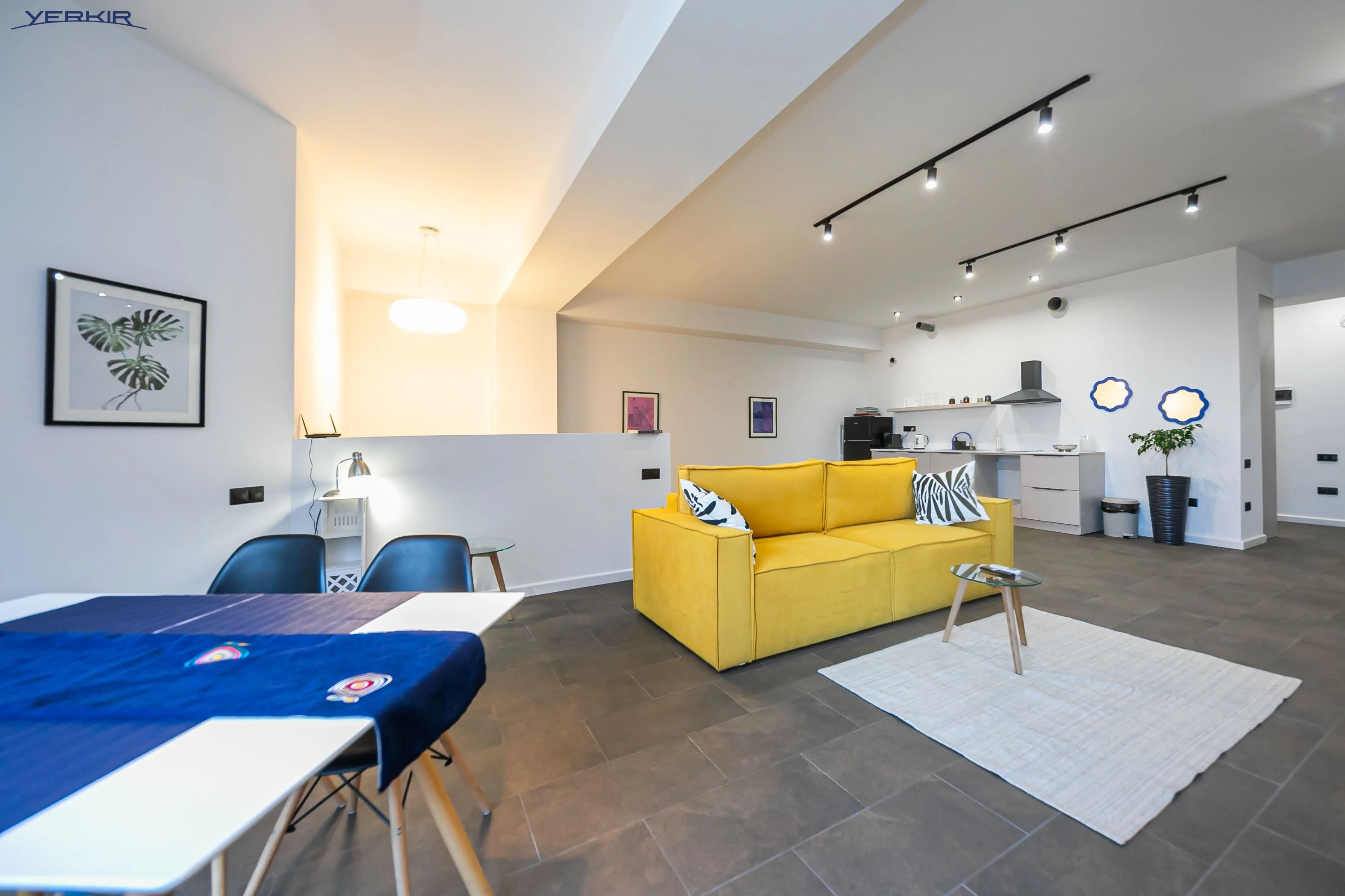 Apartments Code: 9+121007