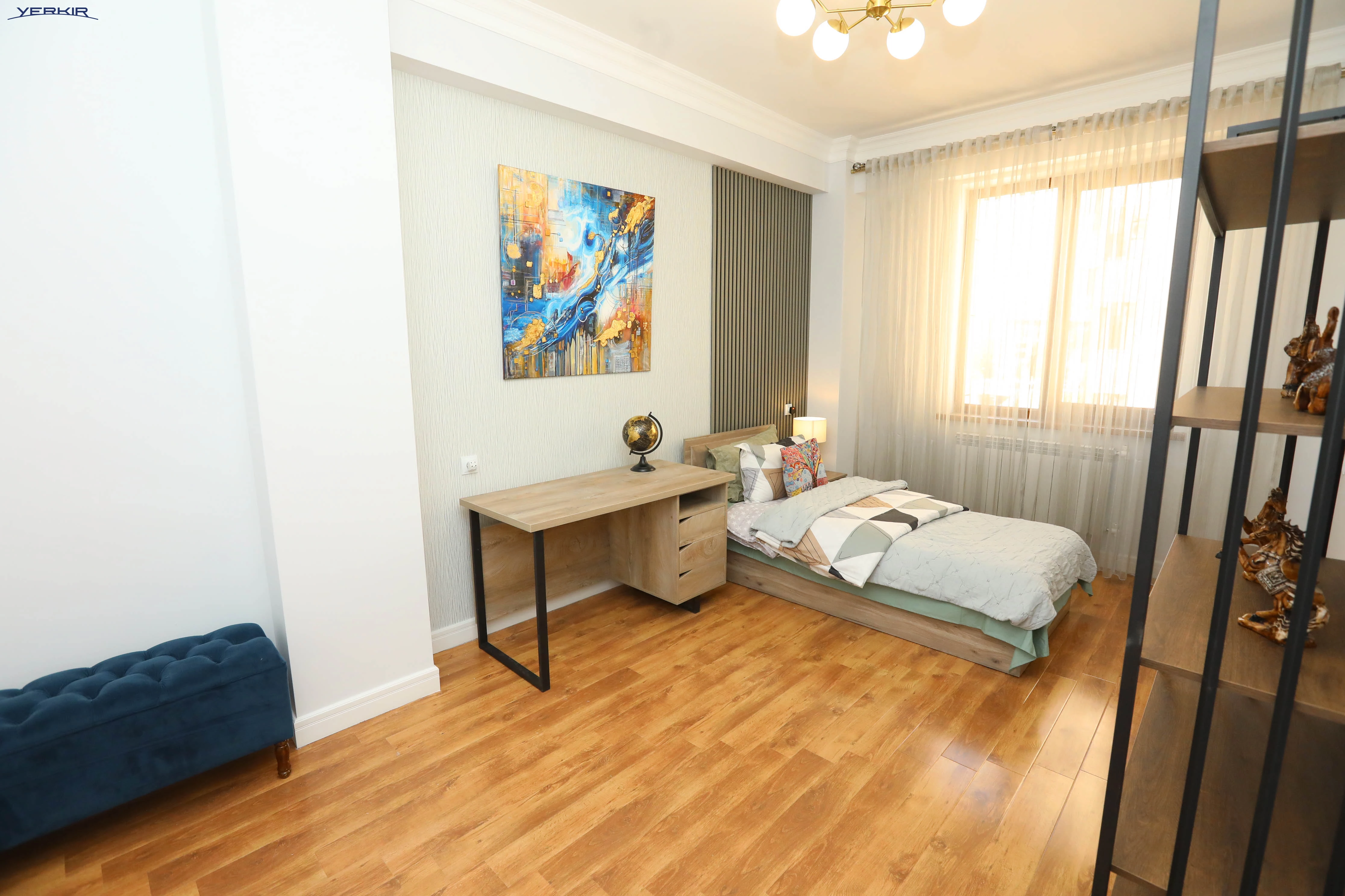 Apartments Code: 9+419769