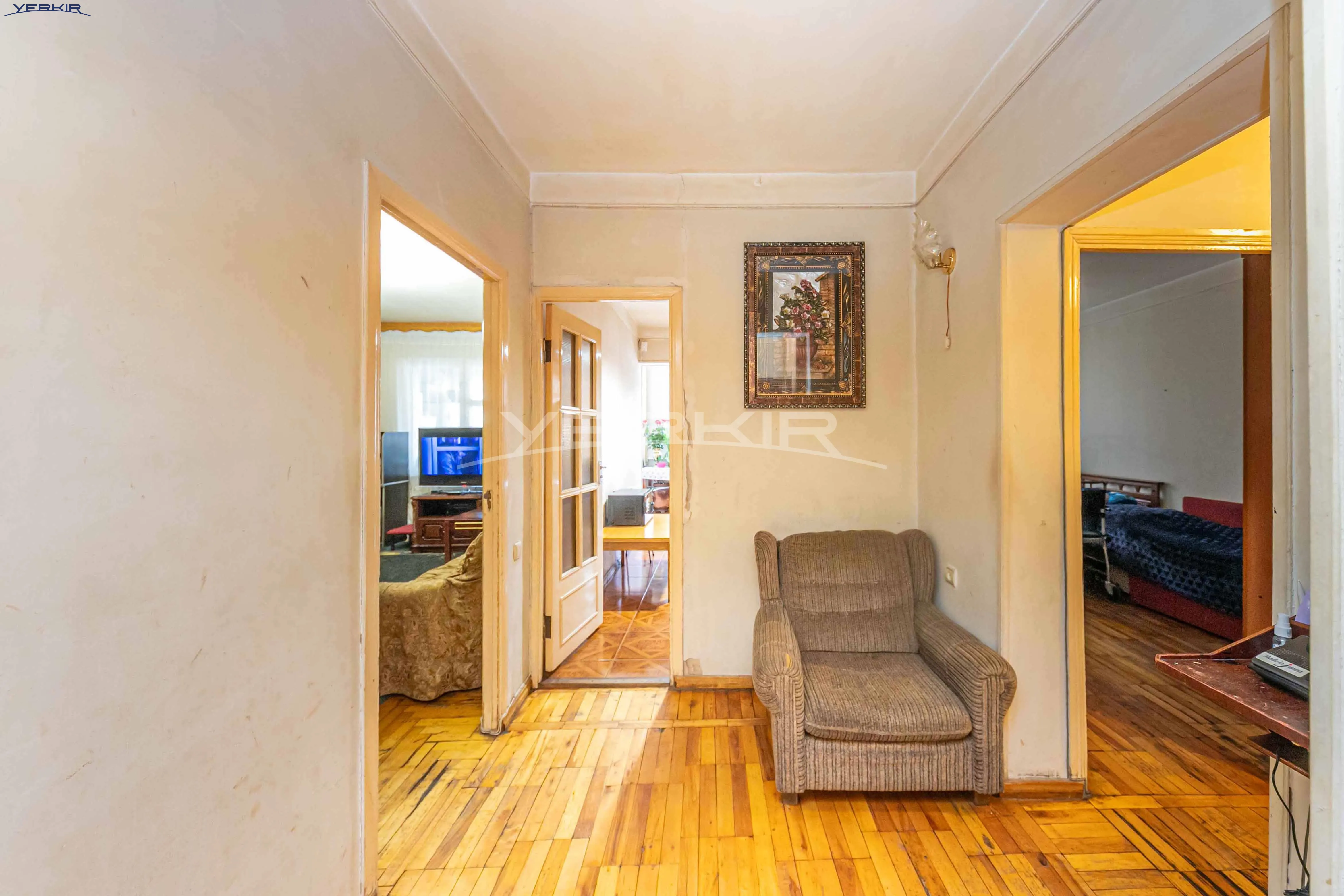 Apartments Code: 10+3763121