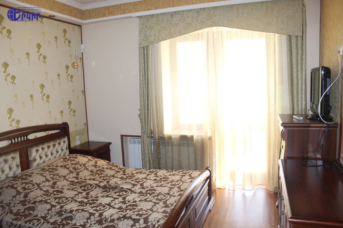 Առանձնատներ Կոդ` 5+50448