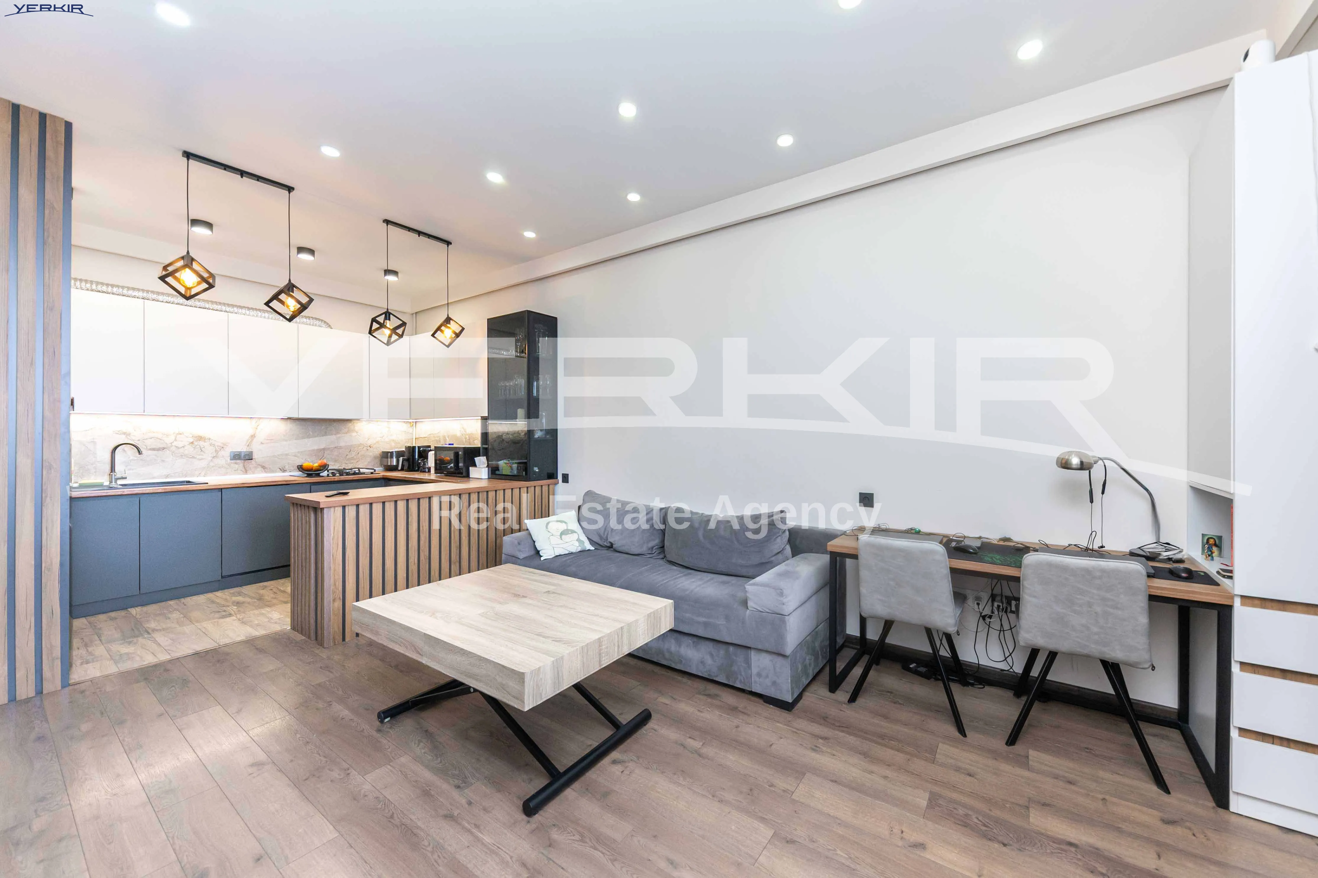 Apartments Code: 3+2368639