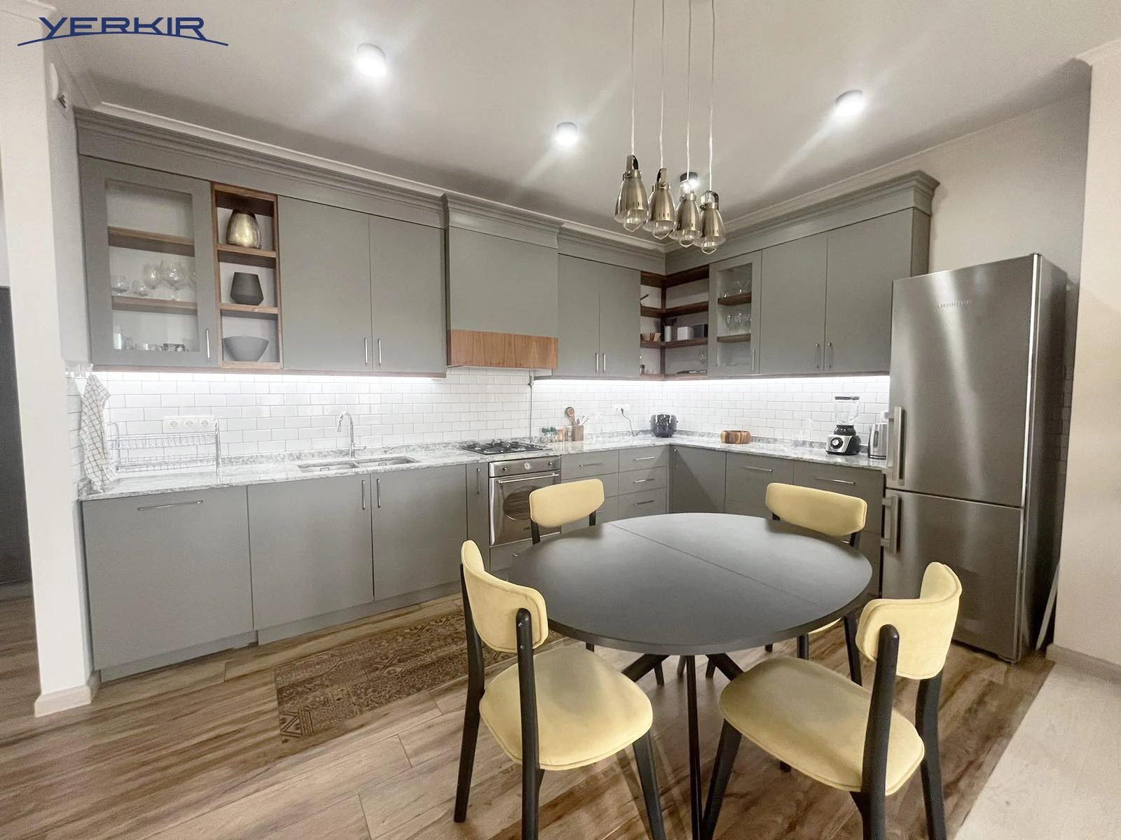 Բնակարաններ Կոդ` 2+215833