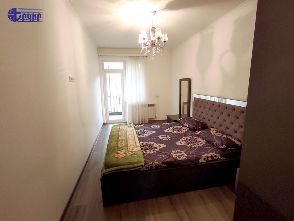 Apartments Code: 5+33748