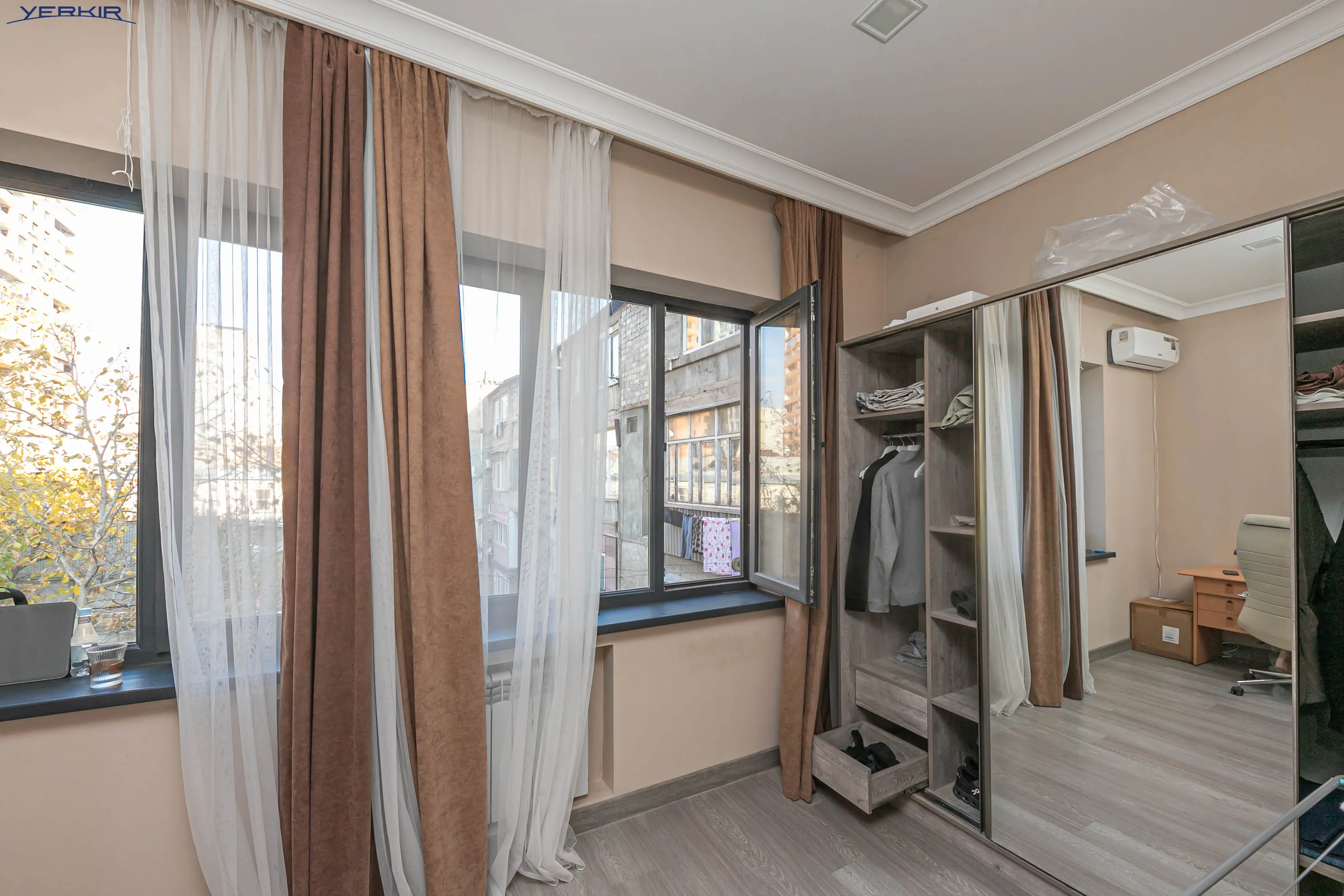 Квартиры Код 3+2784582