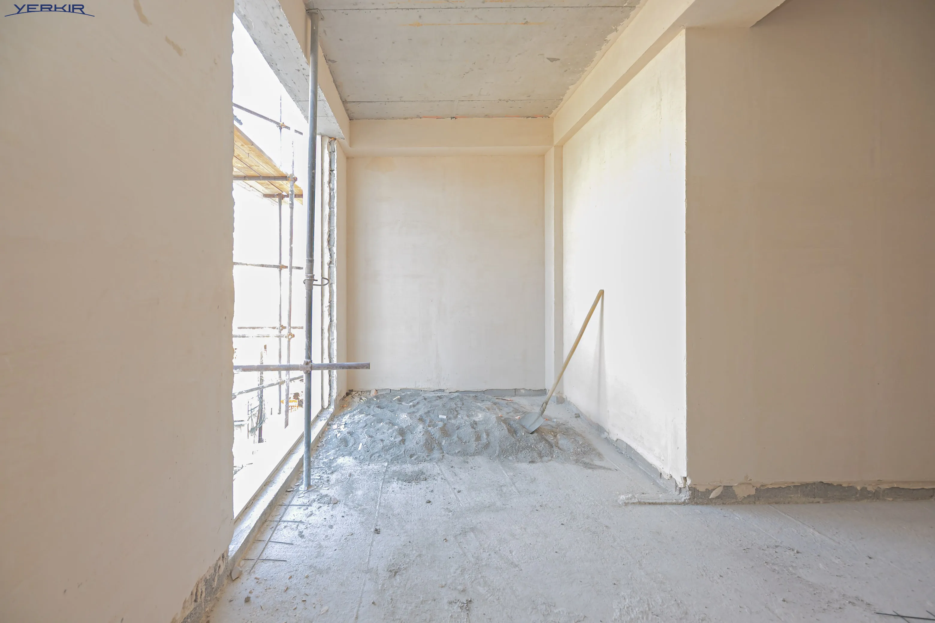 Apartments Code: 9+3570103