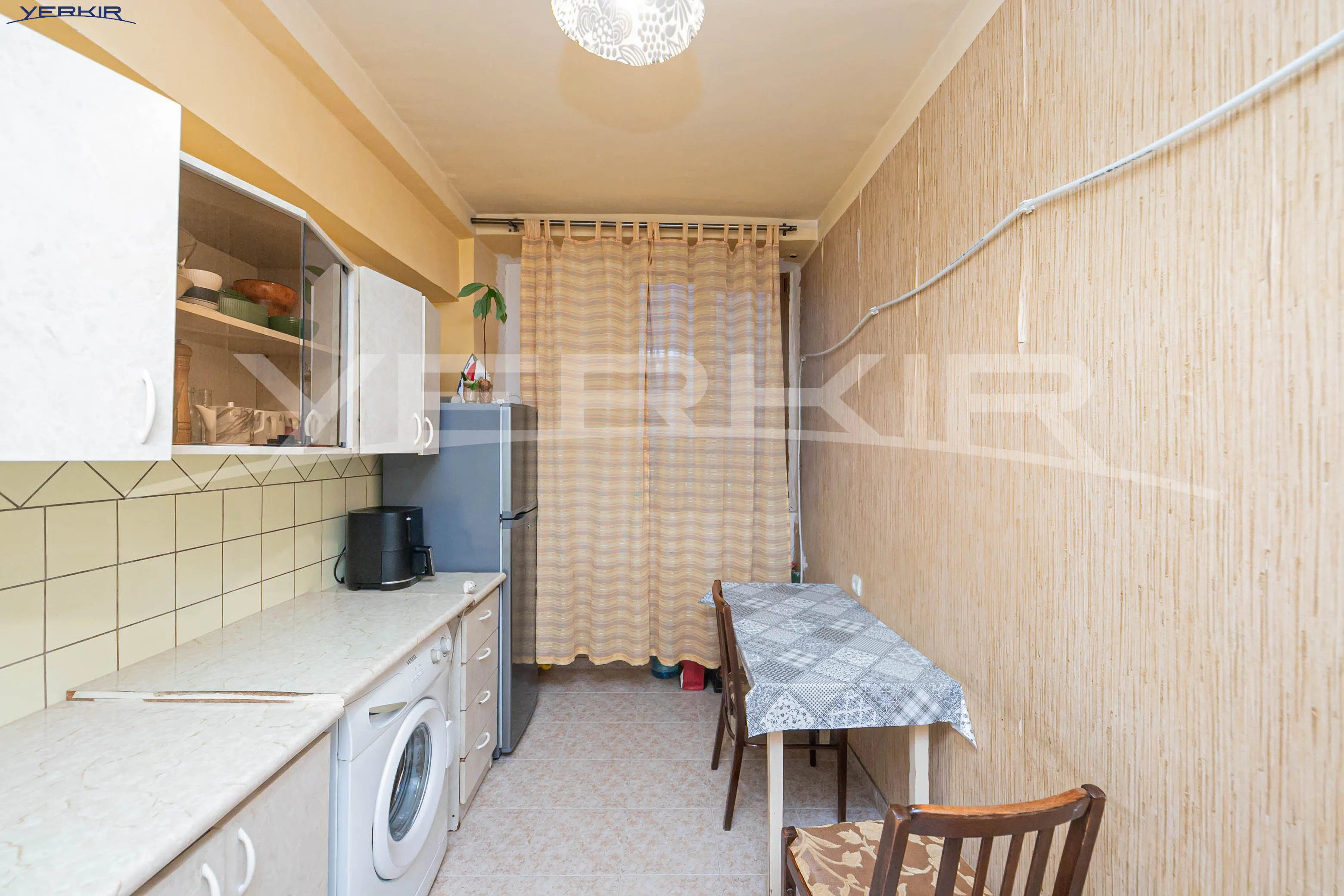 Apartments Code: 10+2862073