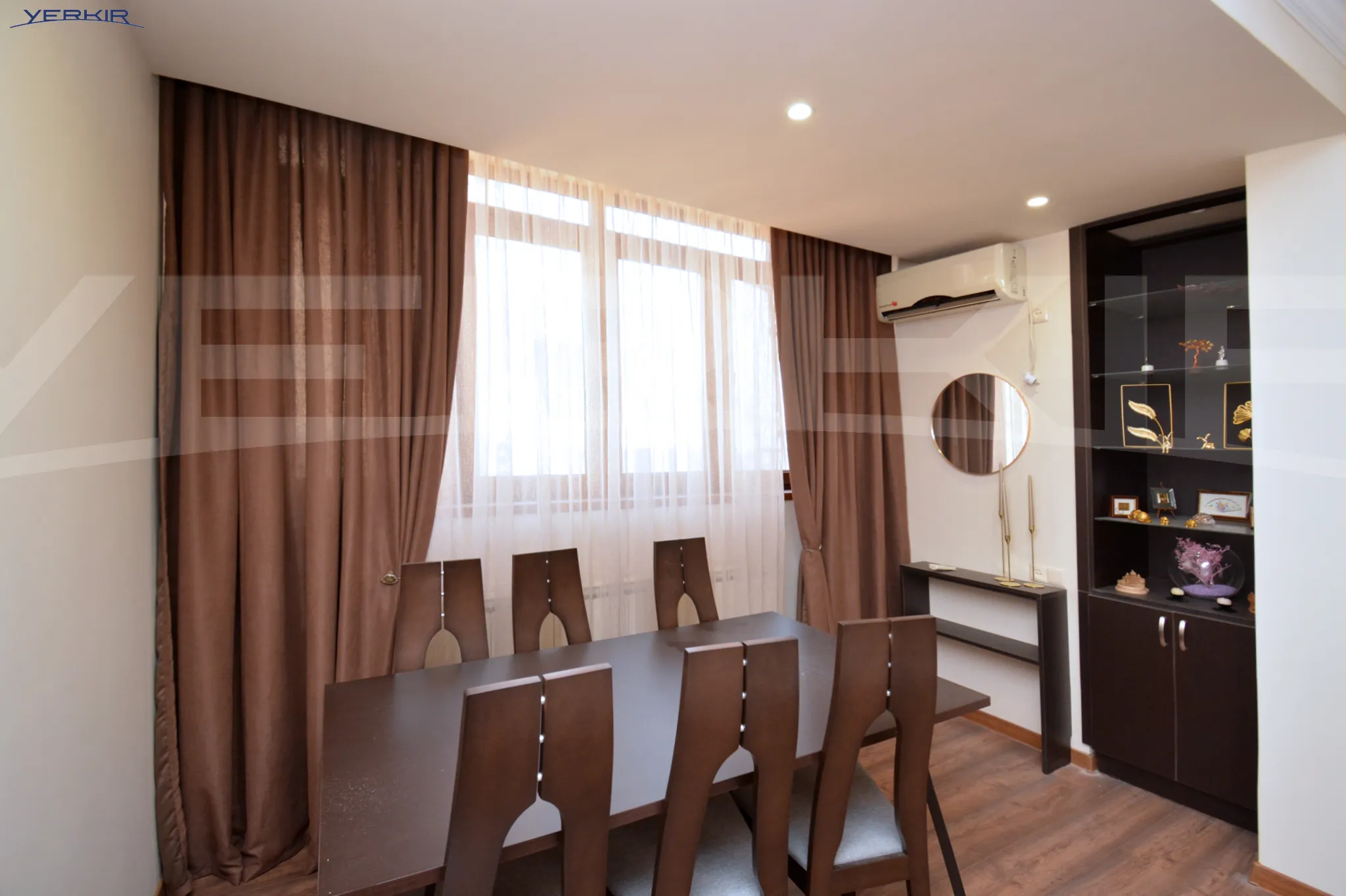 Apartments Code: 3+2973720