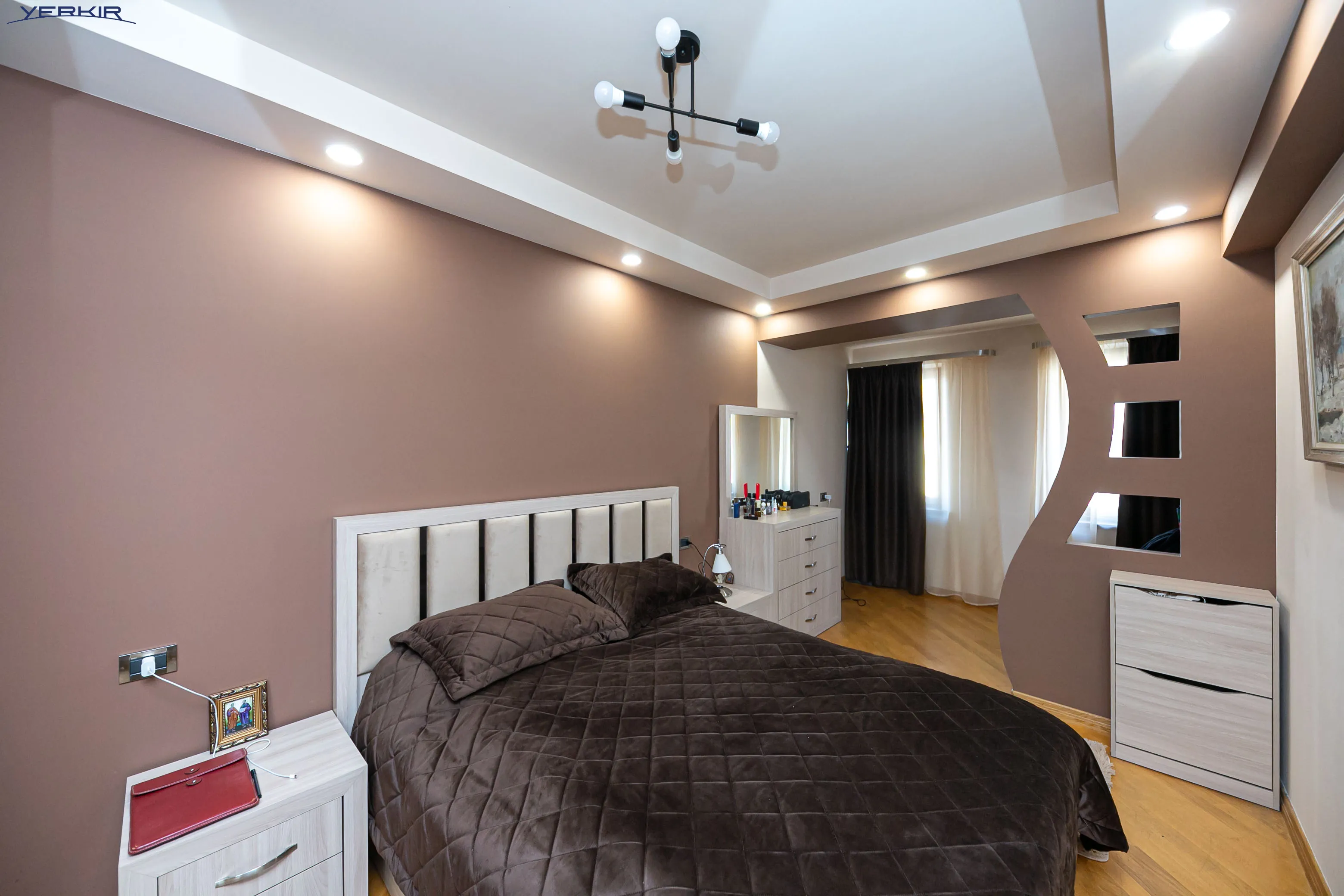 Apartments Code: 1+3574064