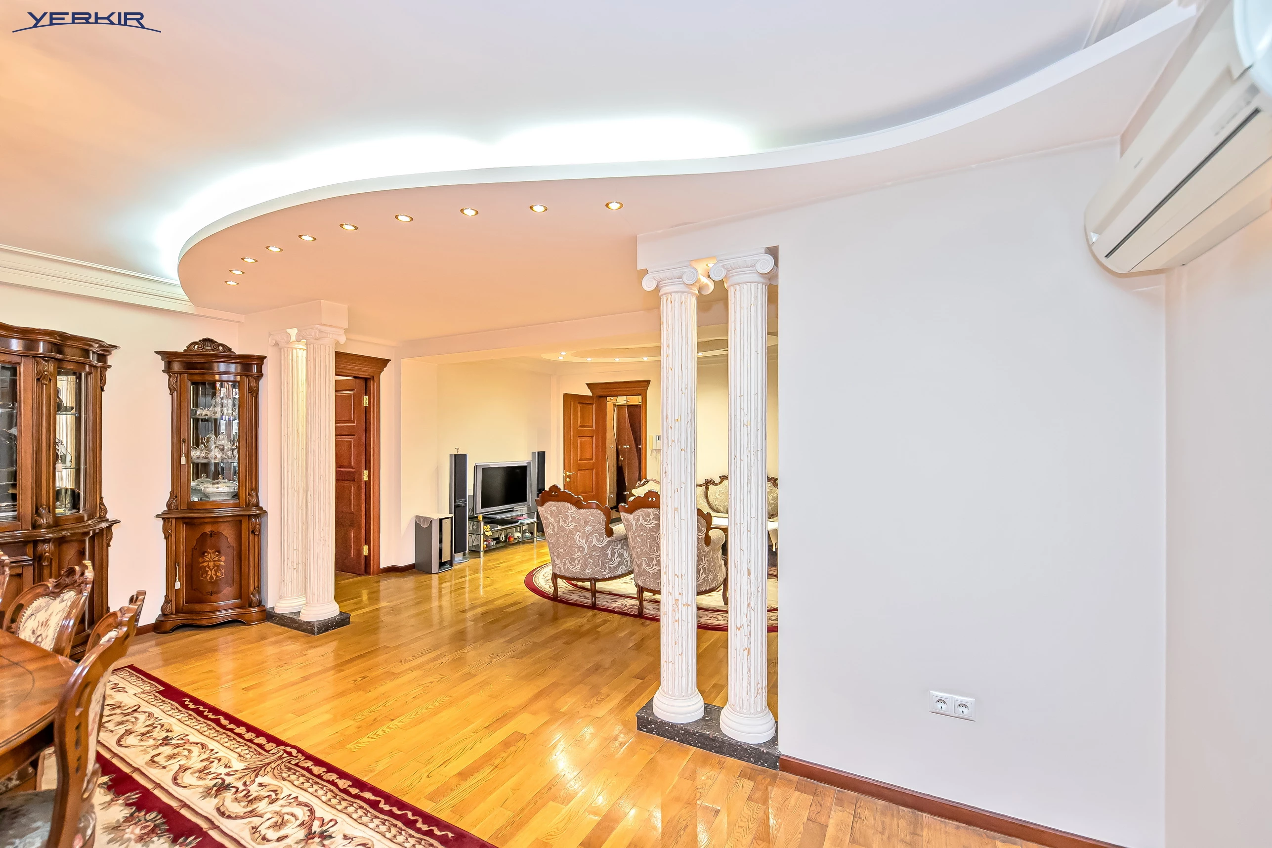 Apartments Code: 10+316111