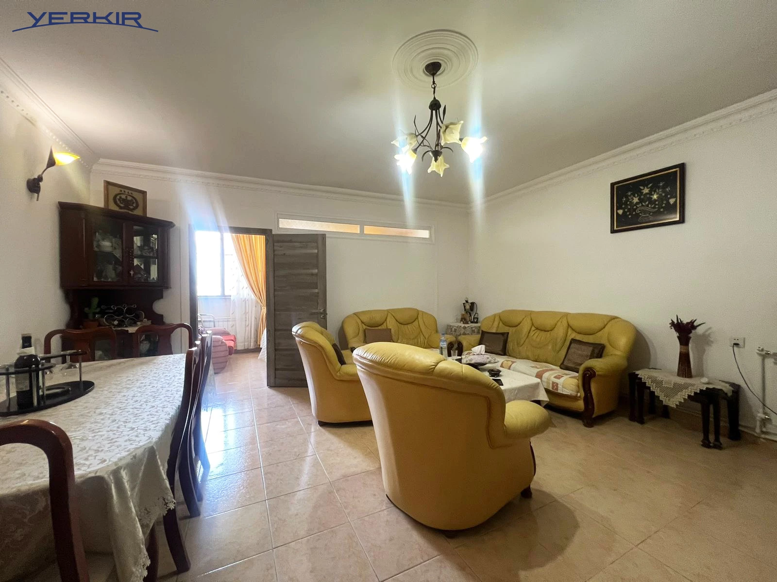 Բնակարաններ Կոդ` 10+220700