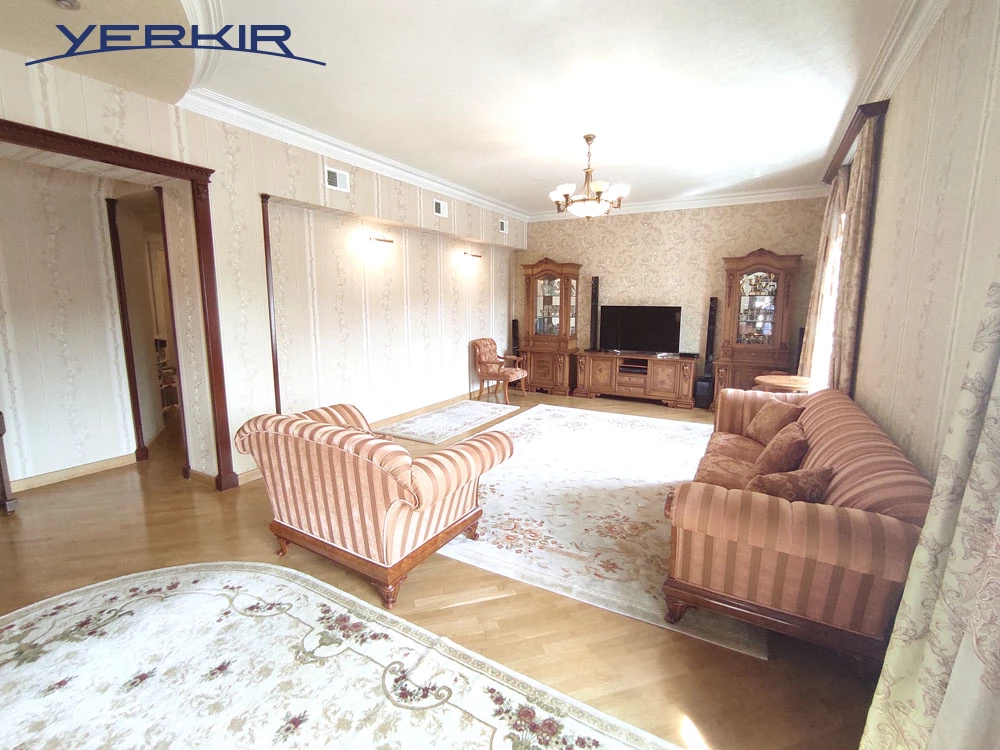 Apartments Code: 5+409165