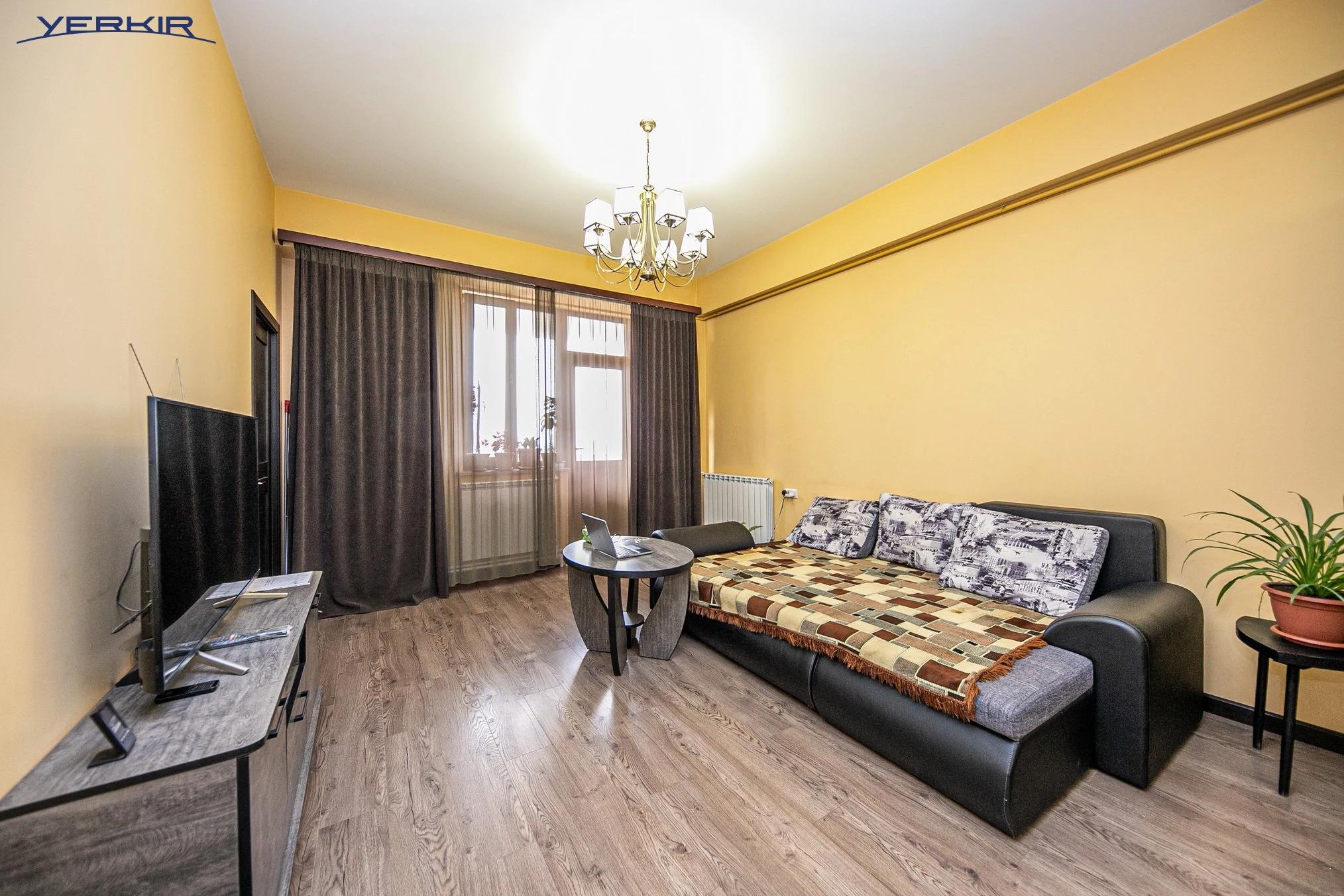 Apartments Code: 7+317260