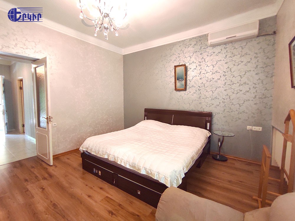 Առանձնատներ Կոդ` 10+50315