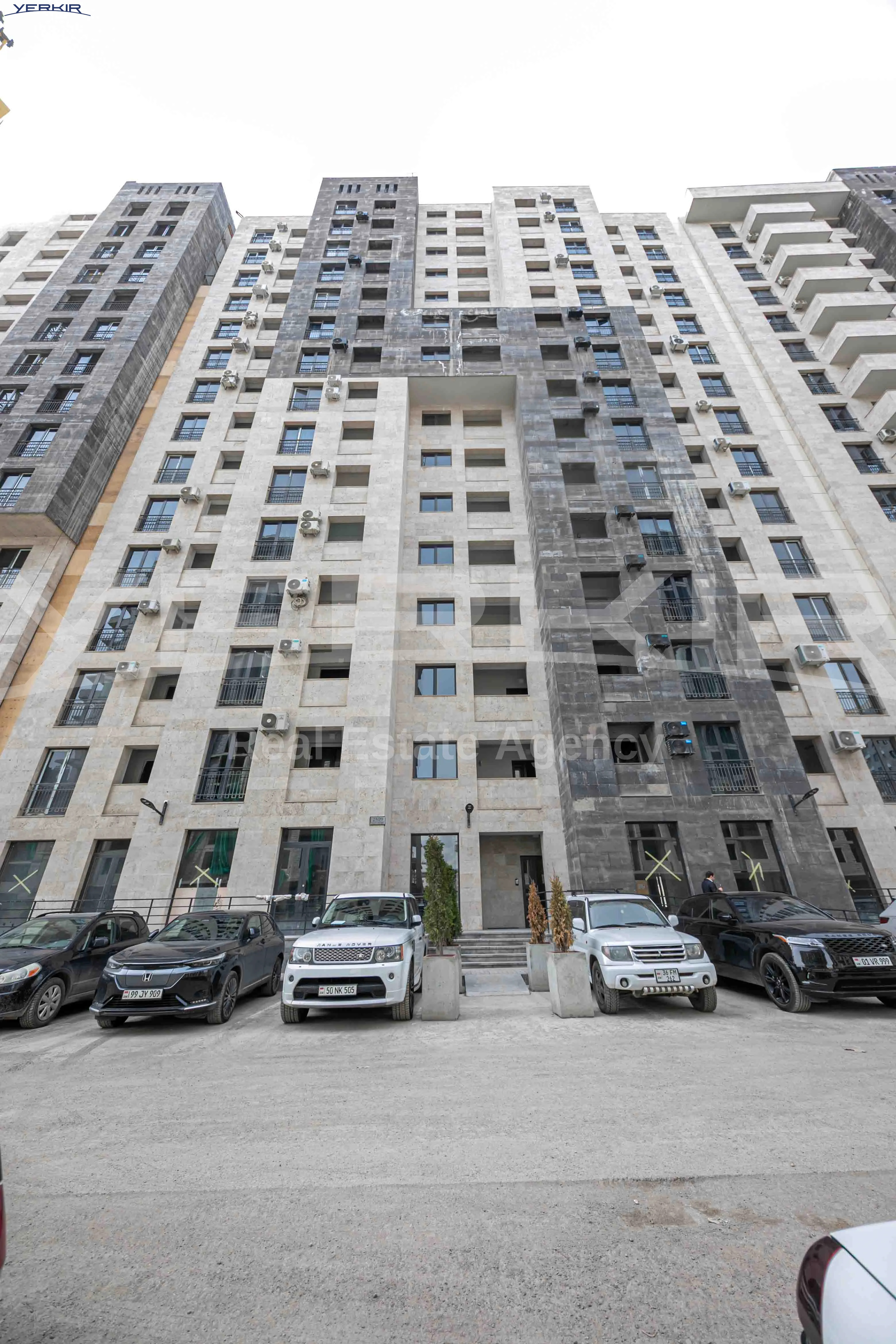 Квартиры Код 5+3468793