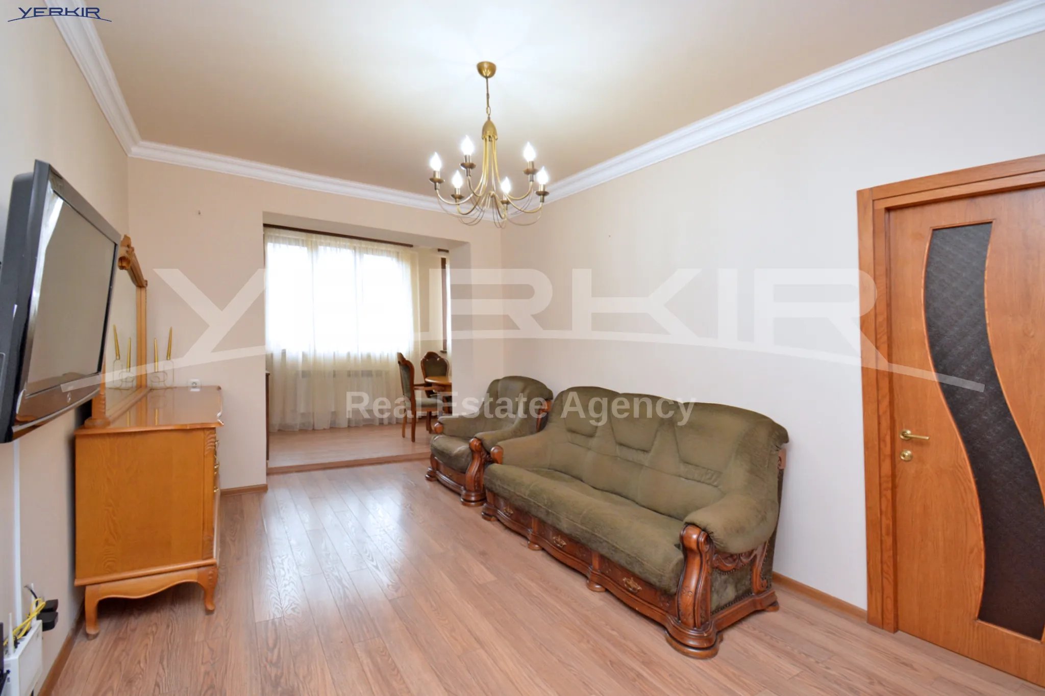 Բնակարաններ Կոդ` 1+3704701