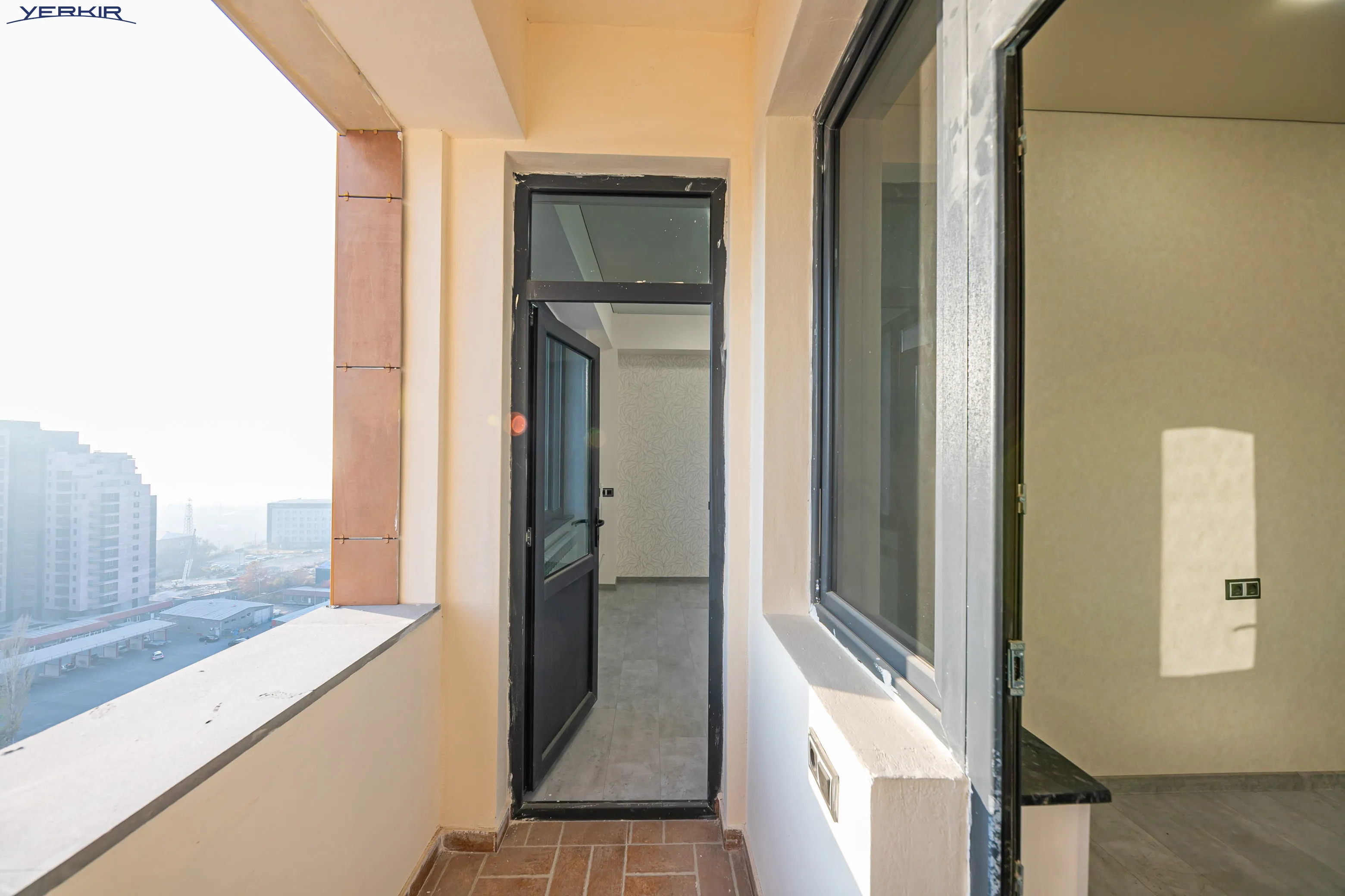 Apartments Code: 9+2676415