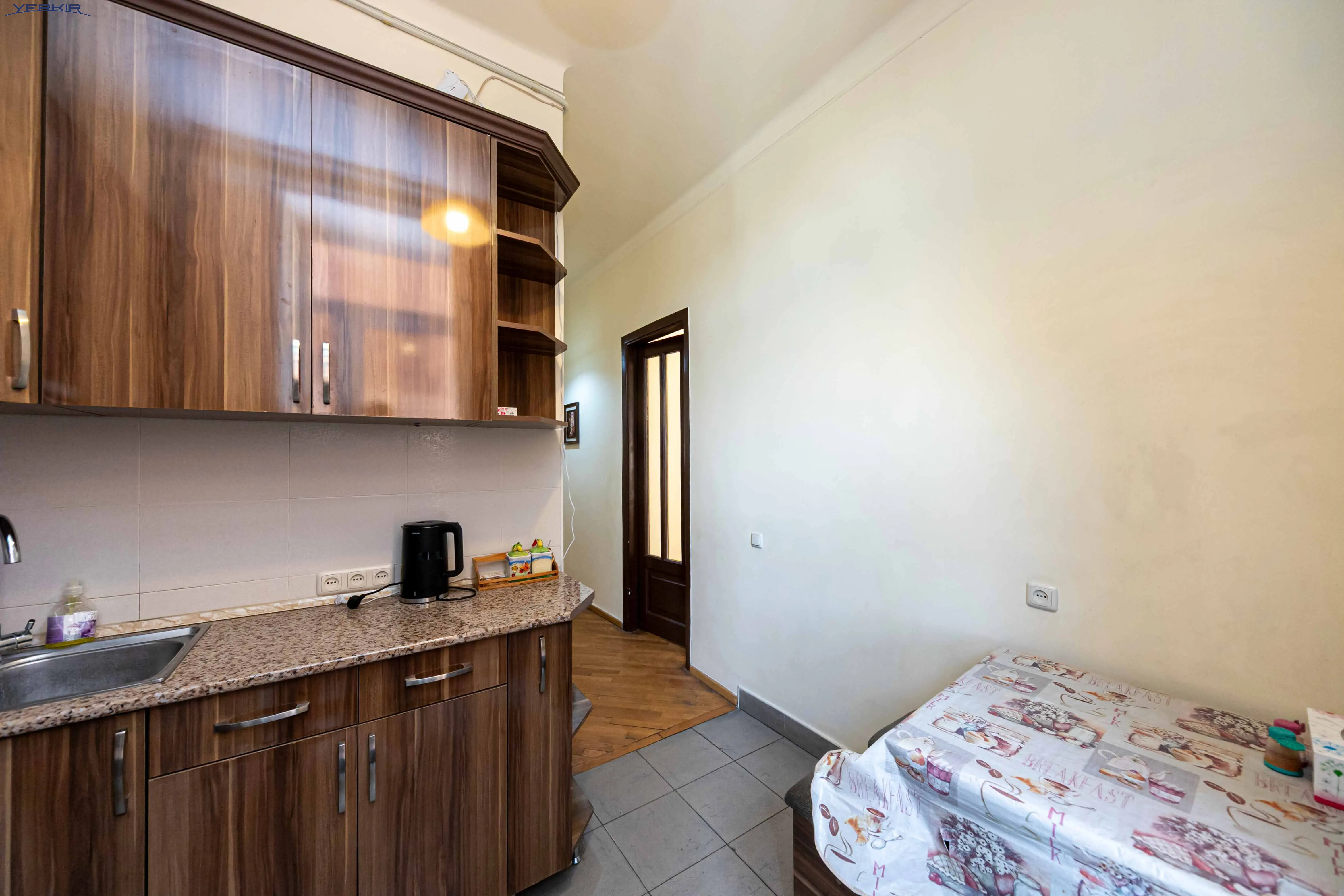 Apartments Code: 10+3784680