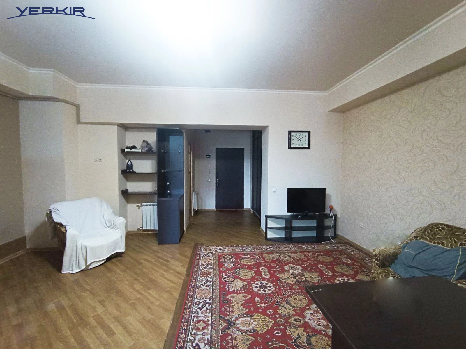 Apartments Code: 9+218013