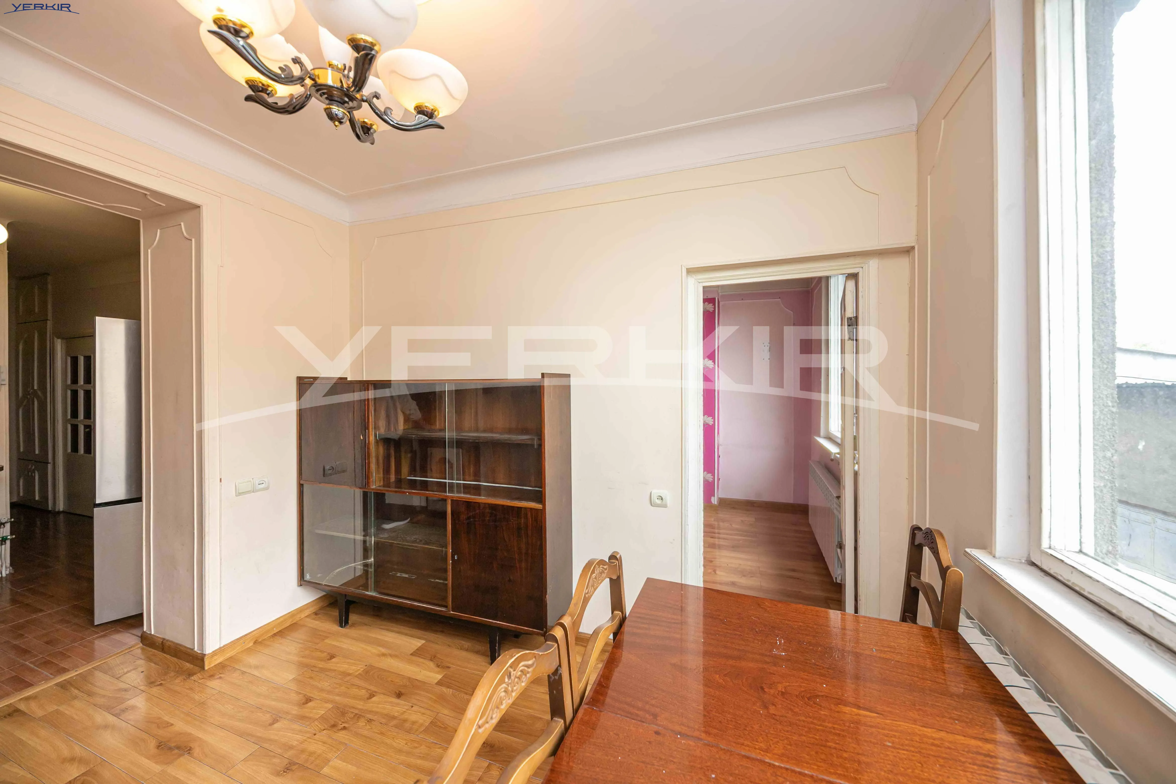 Apartments Code: 10+3828572