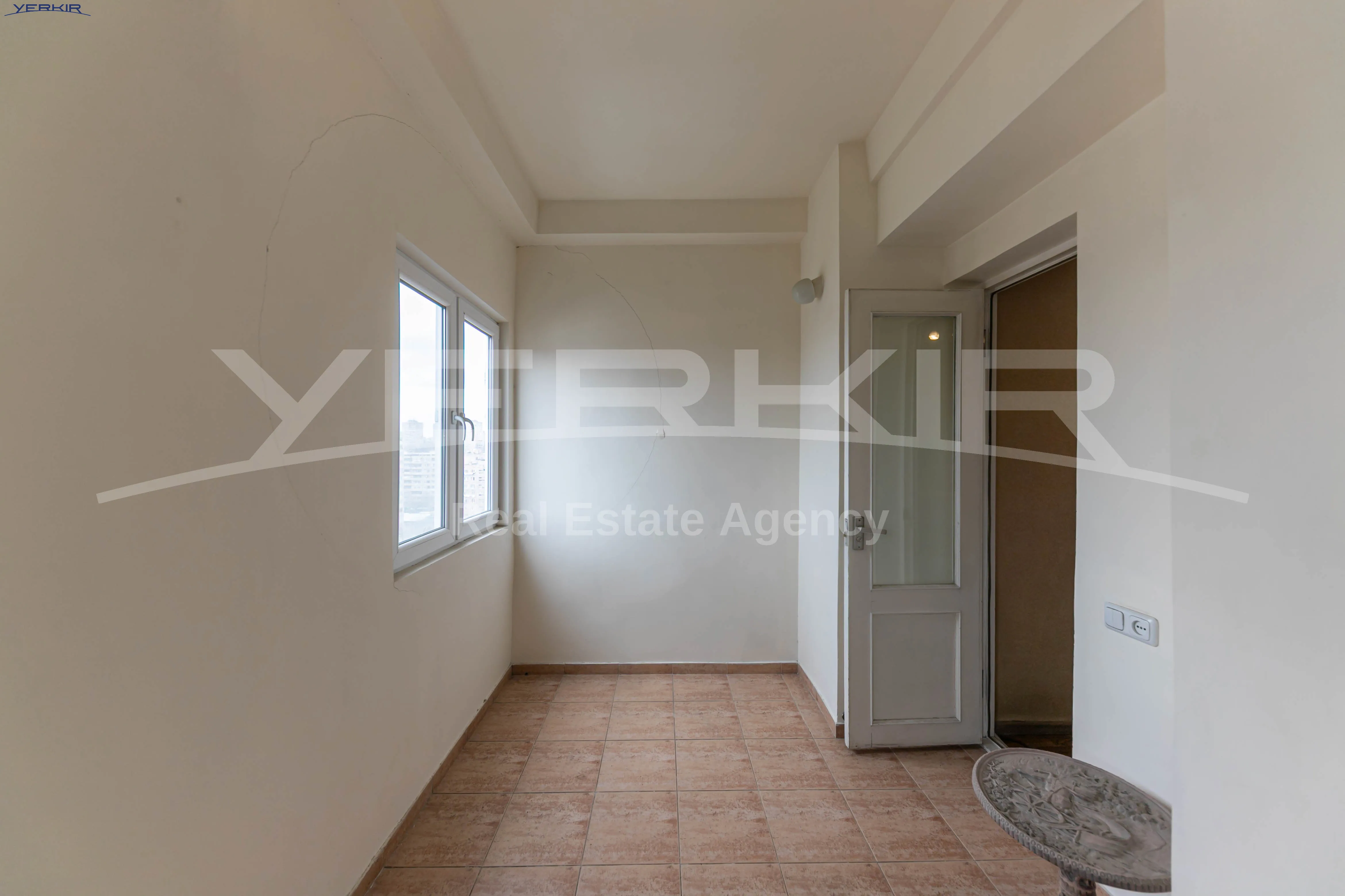 Apartments Code: 5+2485051