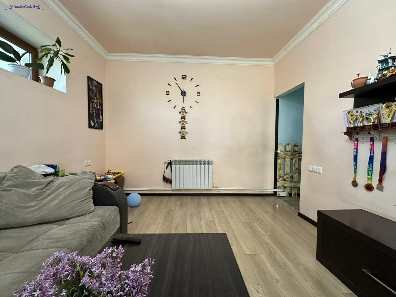 Apartments Code: 9+2351050