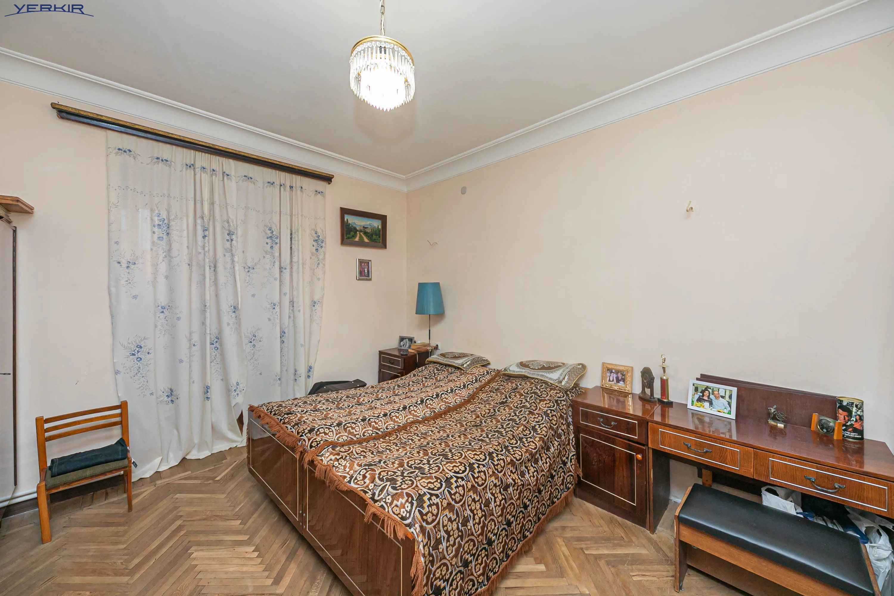 Բնակարաններ Կոդ` 3+3702139