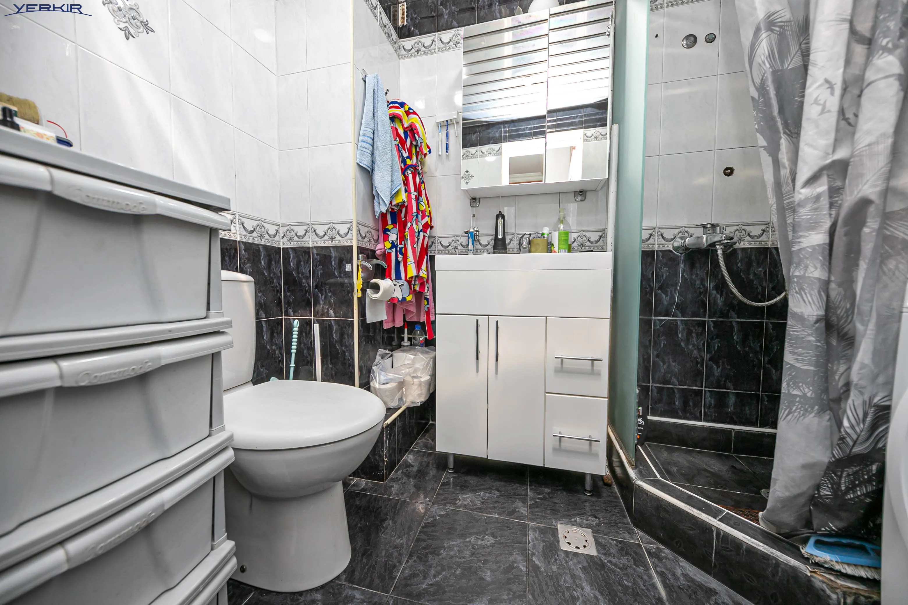 Apartments Code: 9+1294685