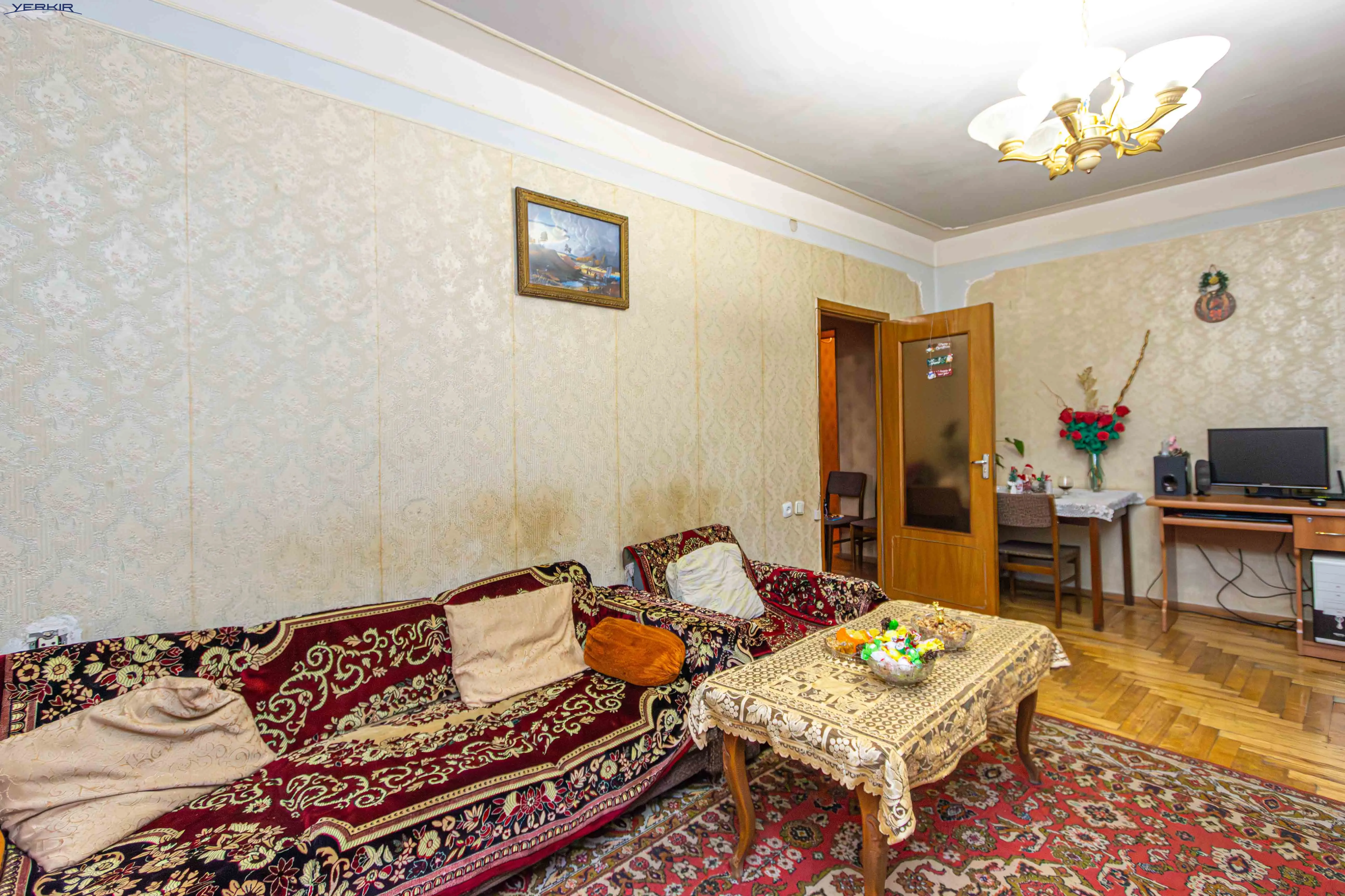 Բնակարաններ Կոդ` 1+2273761
